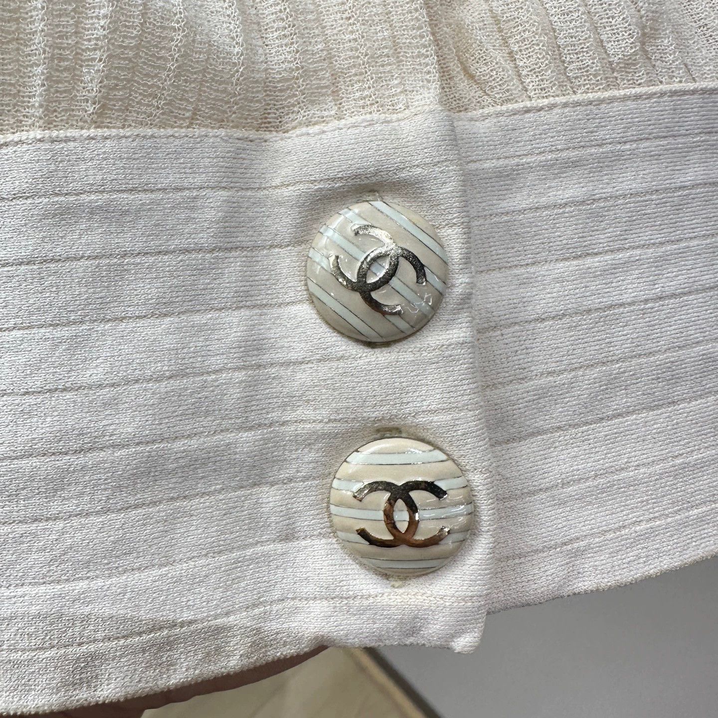 Chanel Chanel apr122 doll collar sleeveless shirt viscose 36 Size XS / US 0-2 / IT 36-38 - 6 Thumbnail