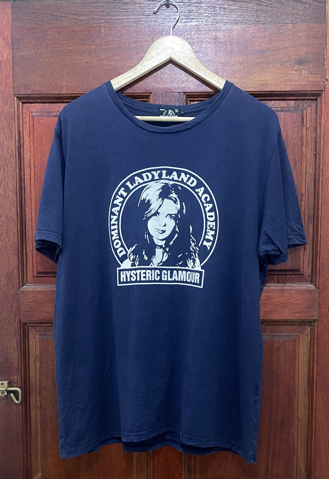Hysteric Glamour Hysteric Glamour Dominant Ladyland Academy T-shirt Size US L / EU 52-54 / 3 - 1 Thumbnail