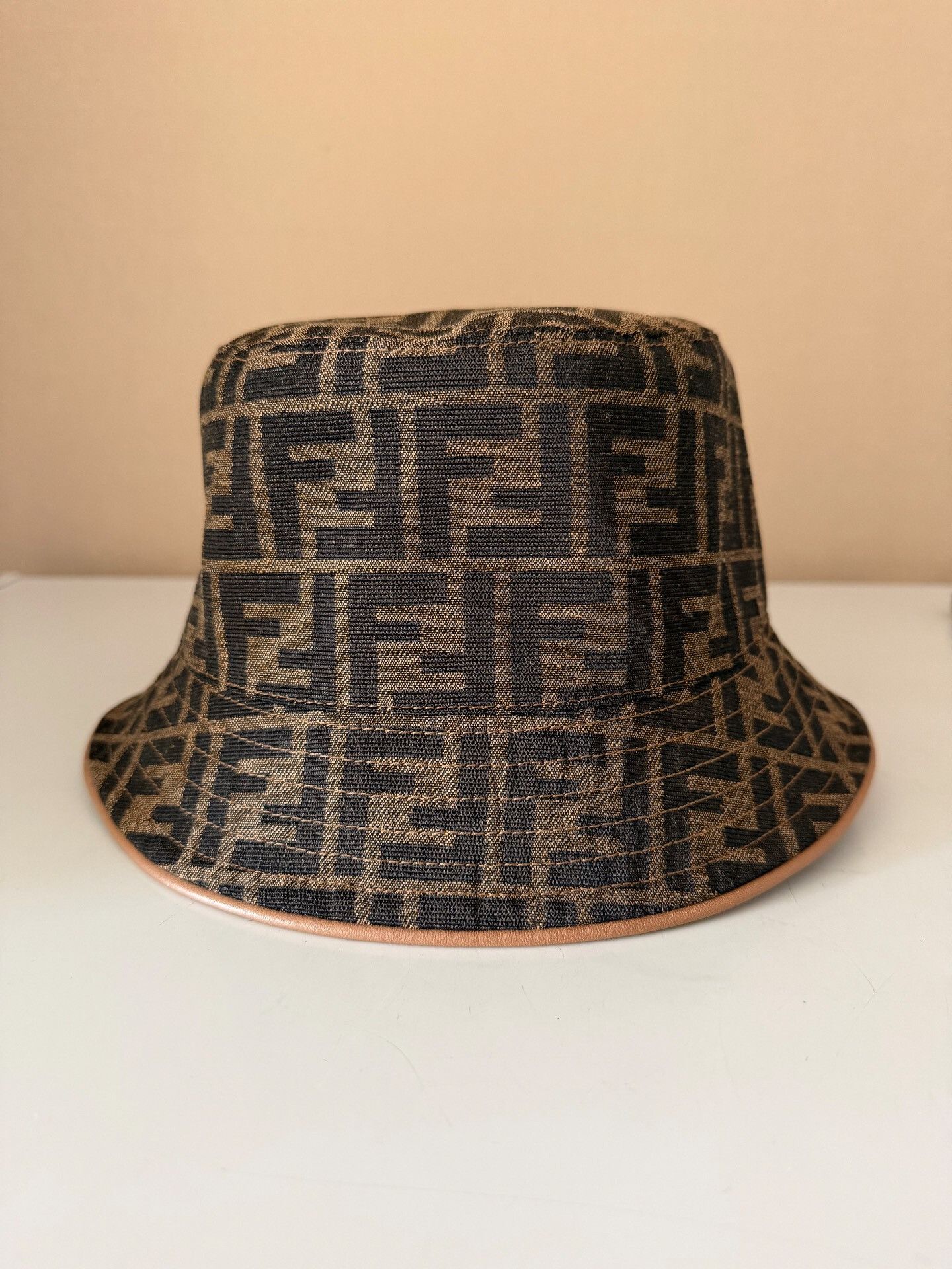 Fendi FENDI Classic FF Bucket Hat Size ONE SIZE - 1 Thumbnail