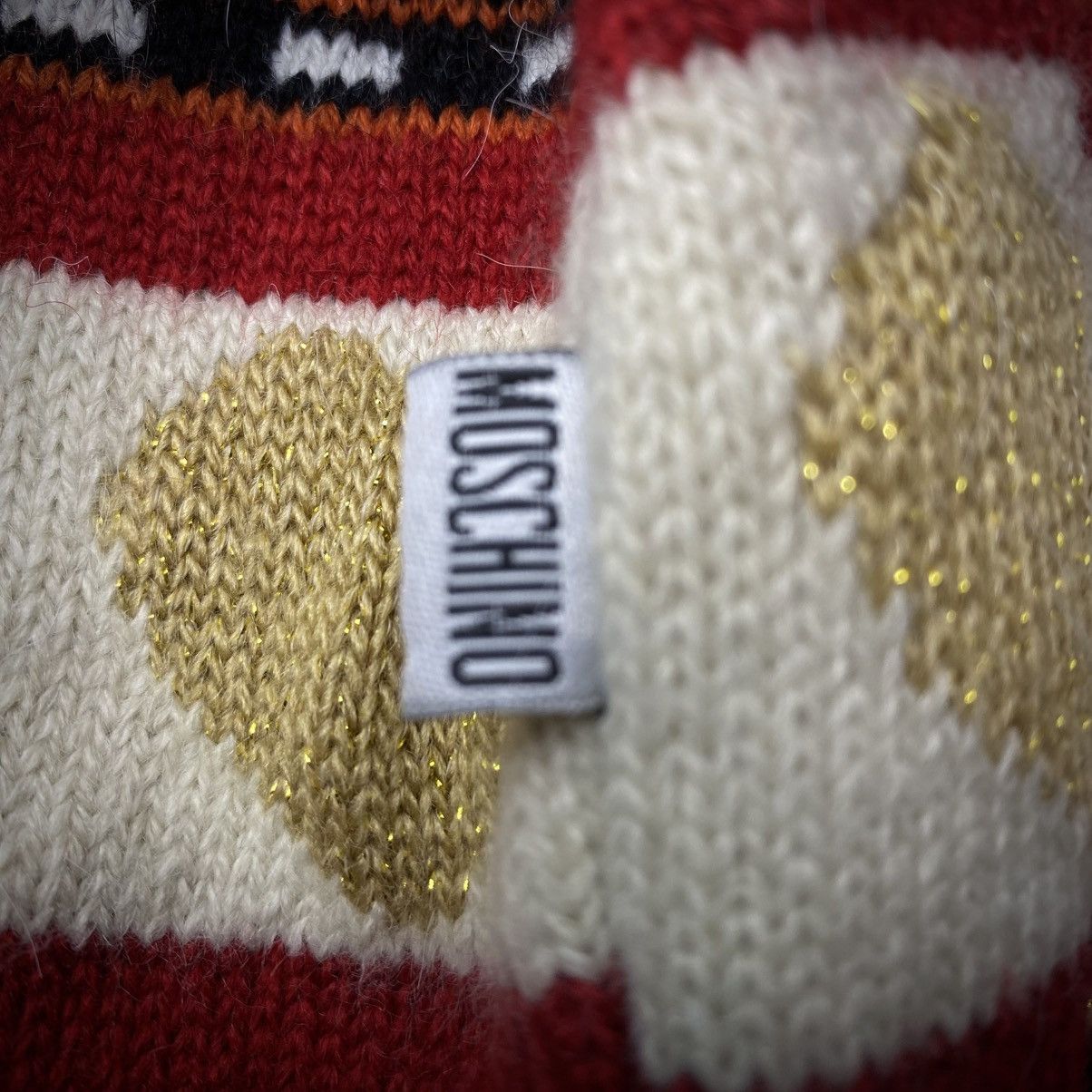 Moschino × Vintage Cheap and Chic women’s sweater S-M Size S / US 4 / IT 40 - 4 Thumbnail