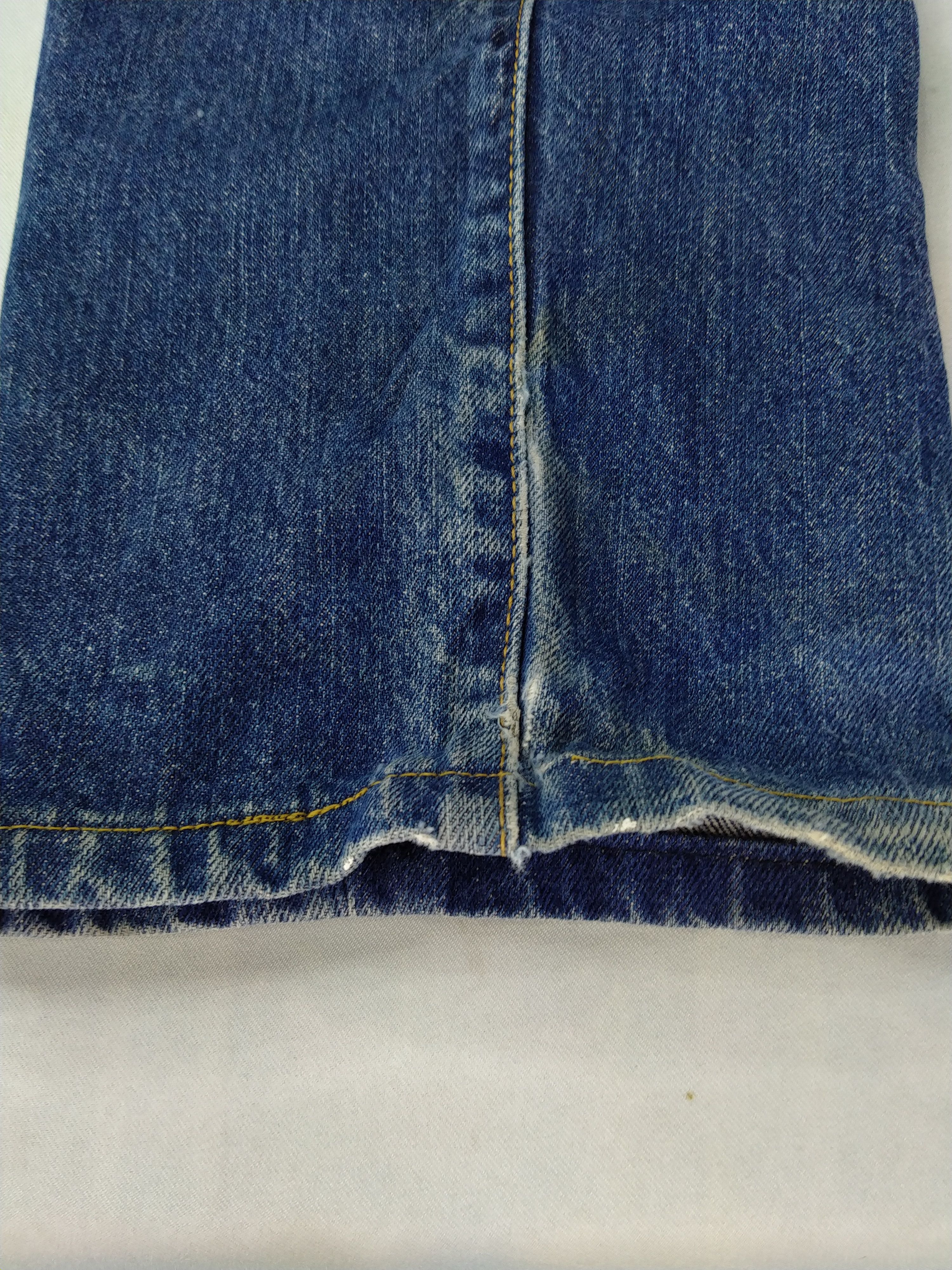 Levi's Blue Distressed Vintage Levi's 501 34x30.5 Denim -JN342 Size US 34 / EU 50 - 18 Thumbnail