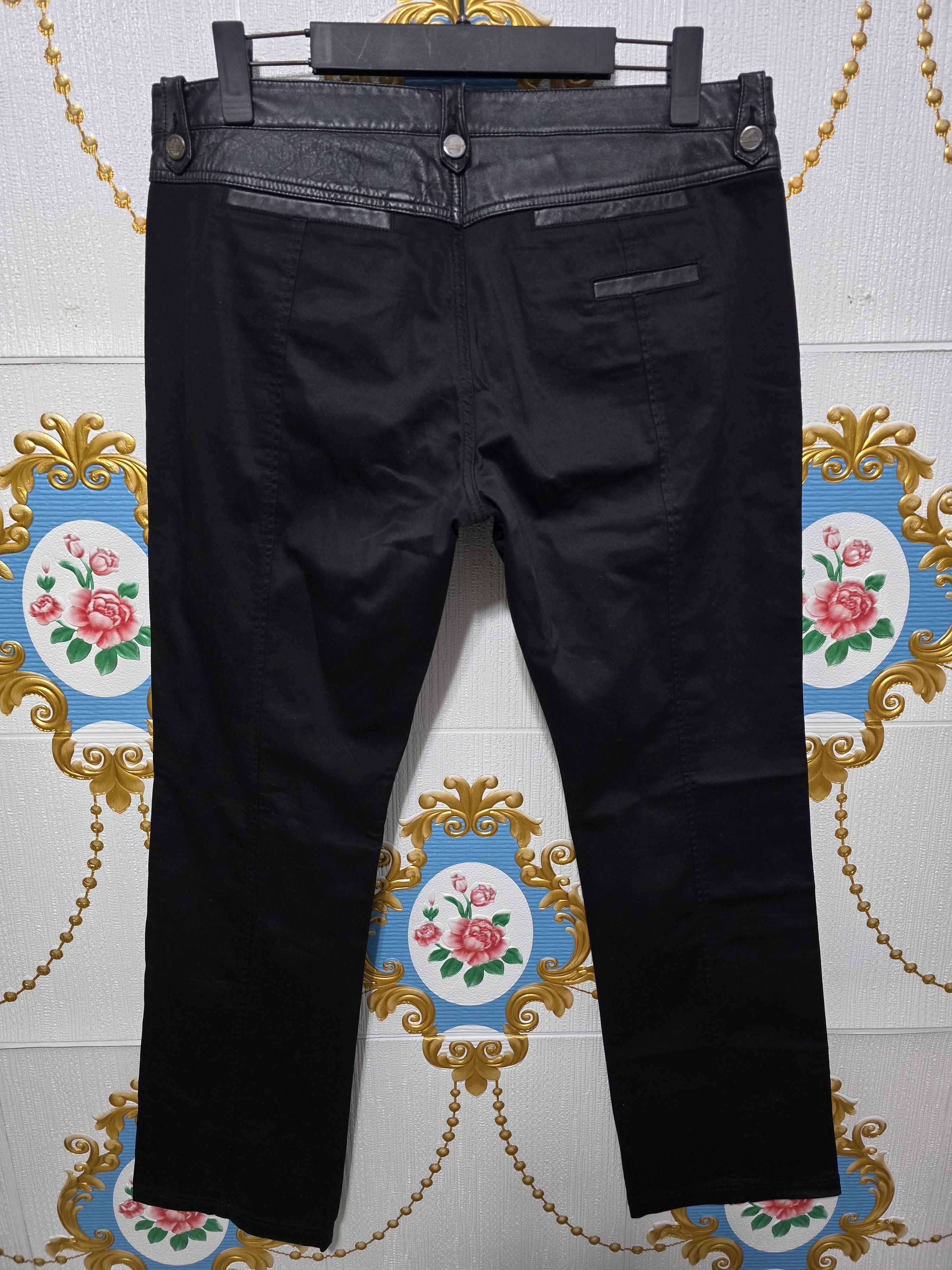 Roberto Cavalli Class Roberto Cavalli trousers leather waistband. VINTAGE Size 42" / US 20 - 8 Thumbnail