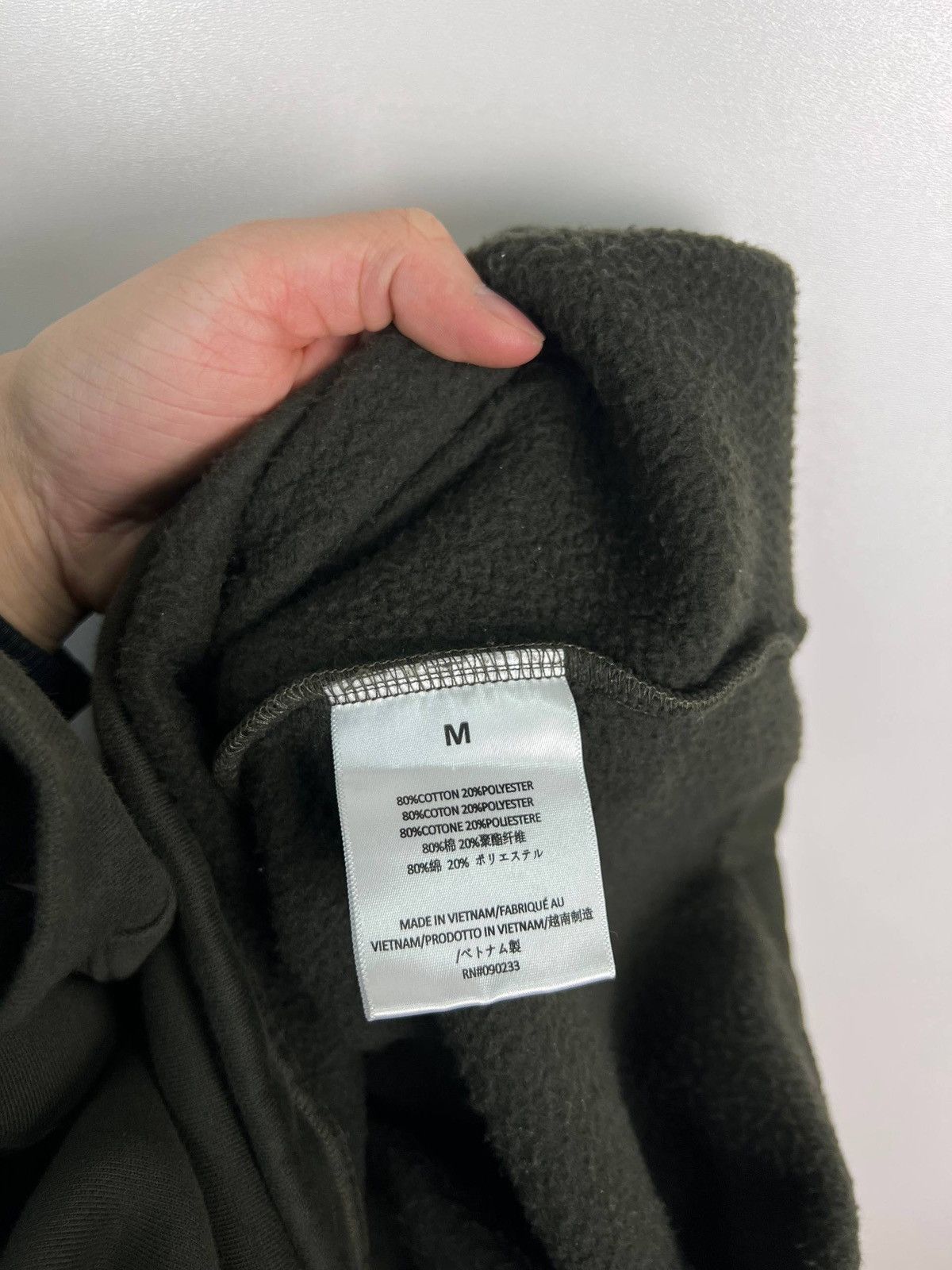 Essentials Essentials Fear of God sweatshirt size M Size US M / EU 48-50 / 2 - 7 Thumbnail