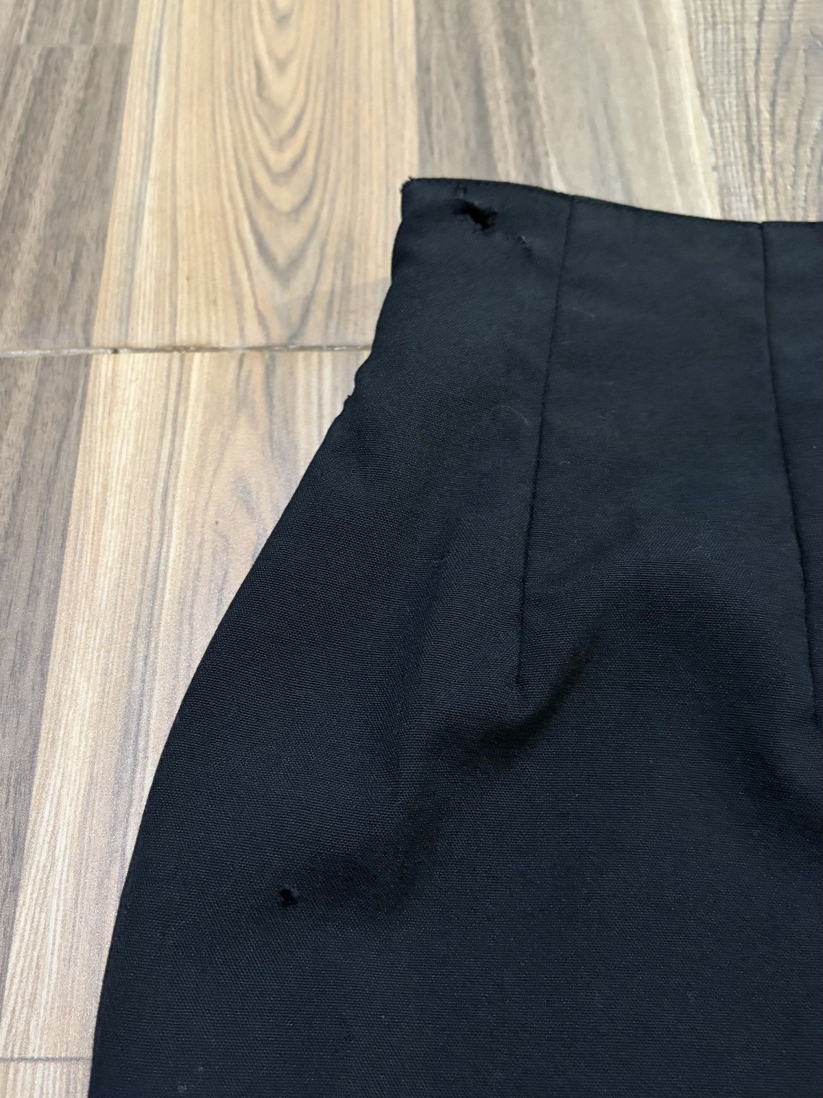 Jean Paul Gaultier VINTAGE JEAN PAUL GAULTIER BLACK MINI SKIRT Size 27" / US 4 / IT 40 - 5 Thumbnail
