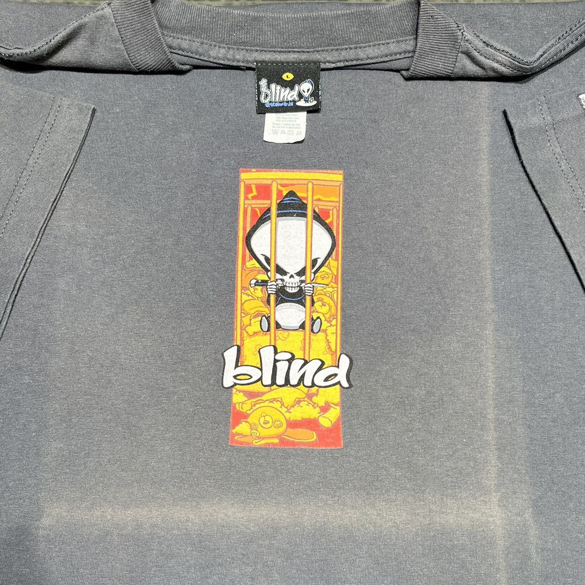 Blind Skateboards × Vintage Vintage Blind Skateboards Box Logo Size US L / EU 52-54 / 3 - 1 Thumbnail