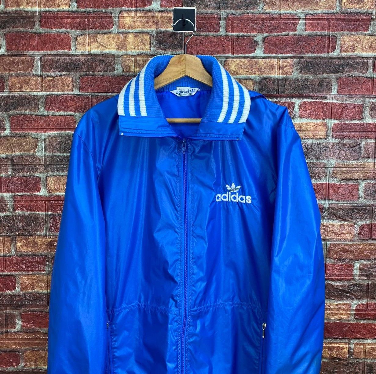 Adidas VINTAGE ADIDAS JAPAN NYLON BLUE STRIPED COLLAR HIDDEN HOOD Size US L / EU 52-54 / 3 - 3 Thumbnail