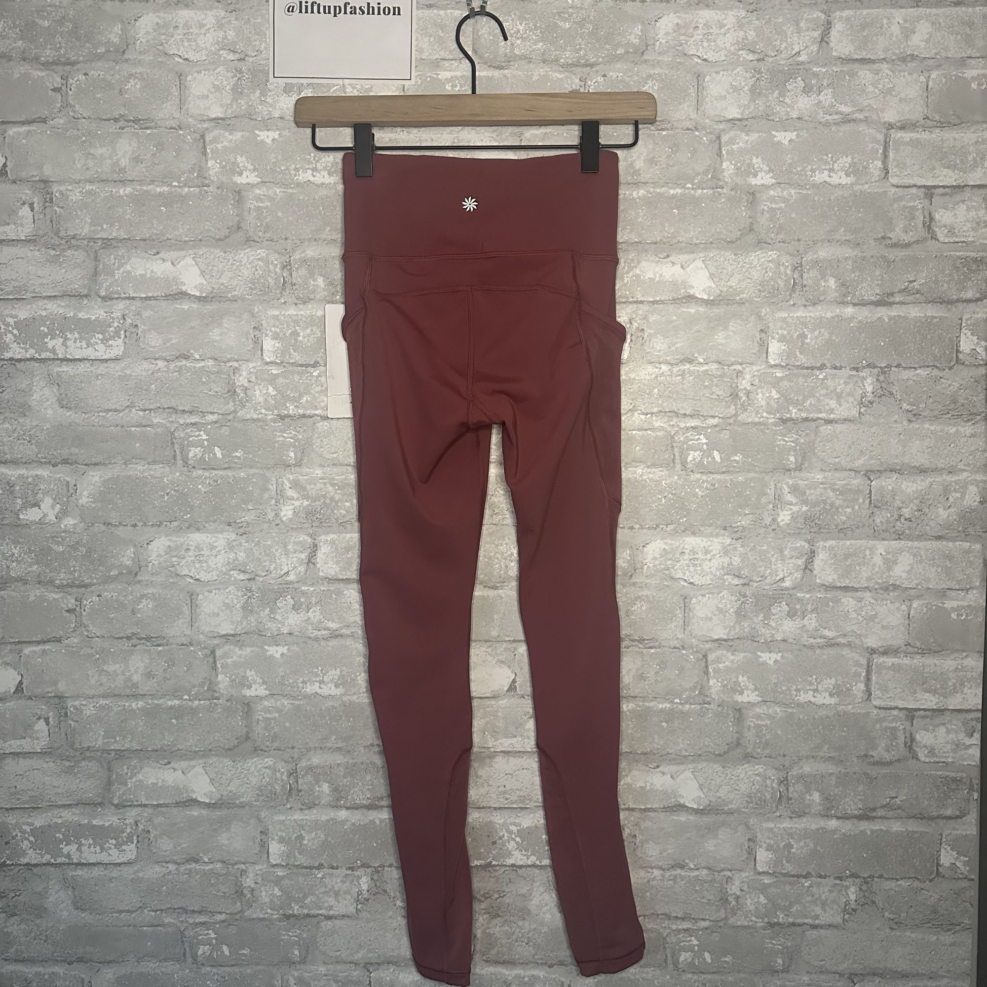 Athleta Athleta Ultimate Stash Mesh 7/8 Tight NWT Size XXS Burgundy Size 24" / US 00 / IT 34 - 7 Thumbnail