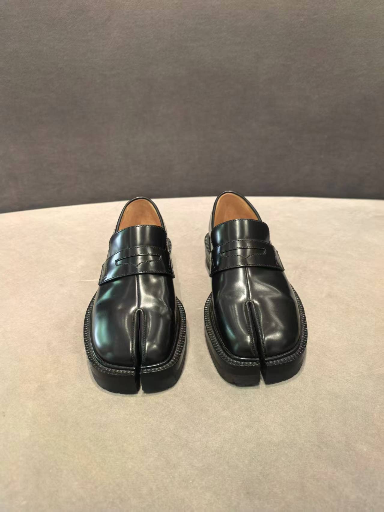 Maison Margiela No Box - MM Tabi loafers - Black, 36 Size US 6 / IT 36 - 3 Thumbnail