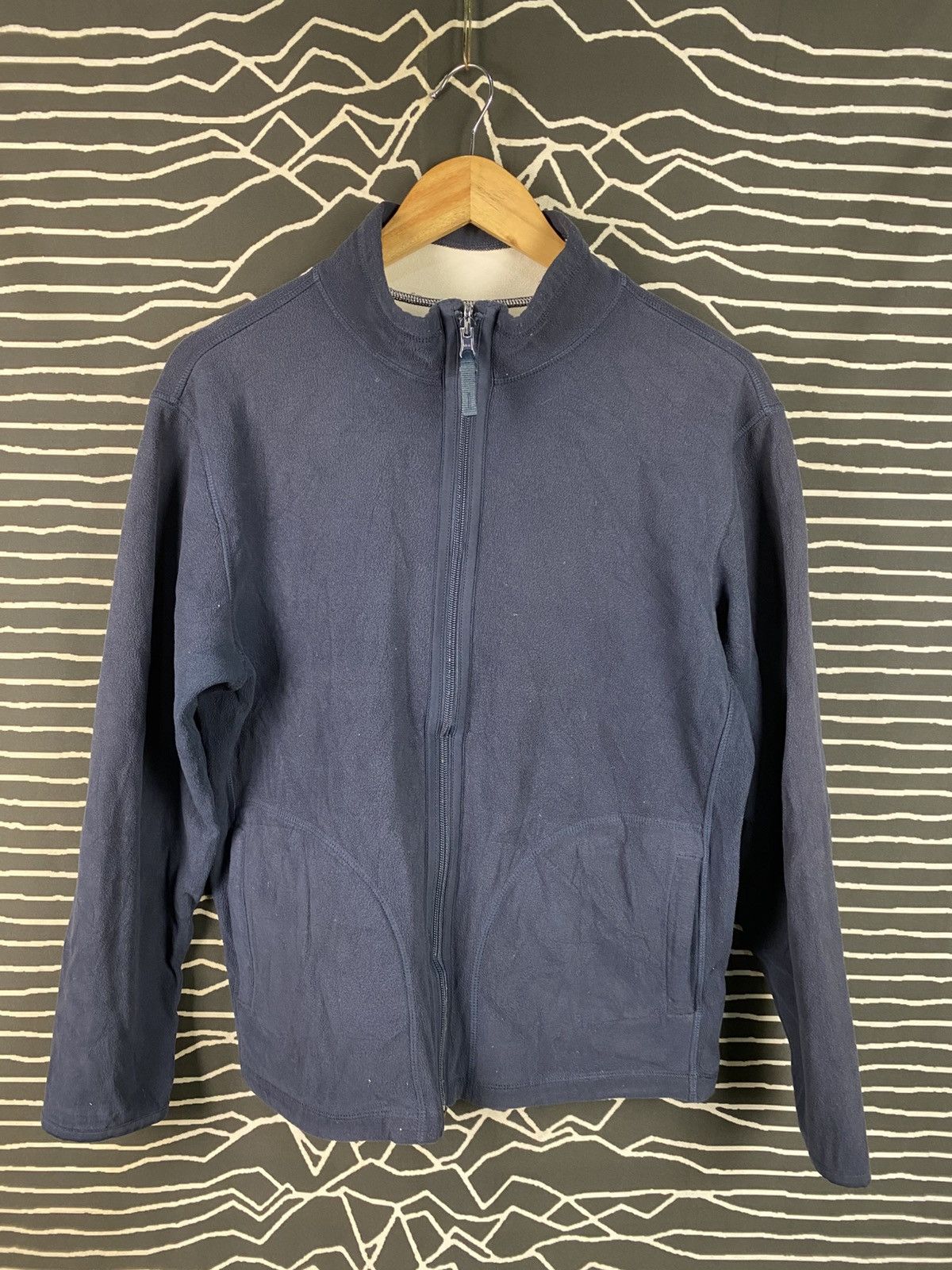 Uniqlo Uniqlo Reversible Fleece Jacket Size US M / EU 48-50 / 2 - 1 Thumbnail