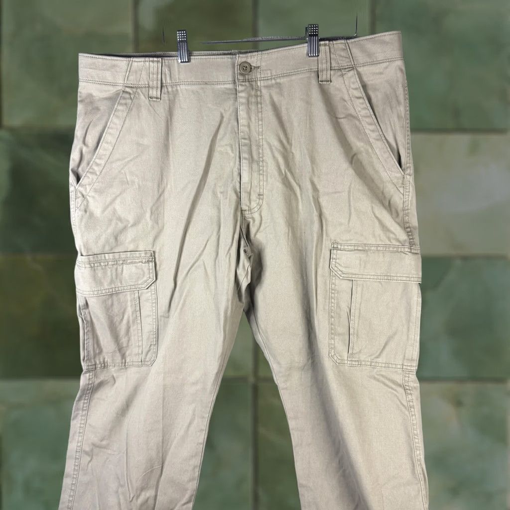 Wrangler Wrangler Cargo Pants Mens 40x30 Beige ATG All Terrain Gear Stretch Outdoor Size US 40 / EU 56 - 1 Thumbnail
