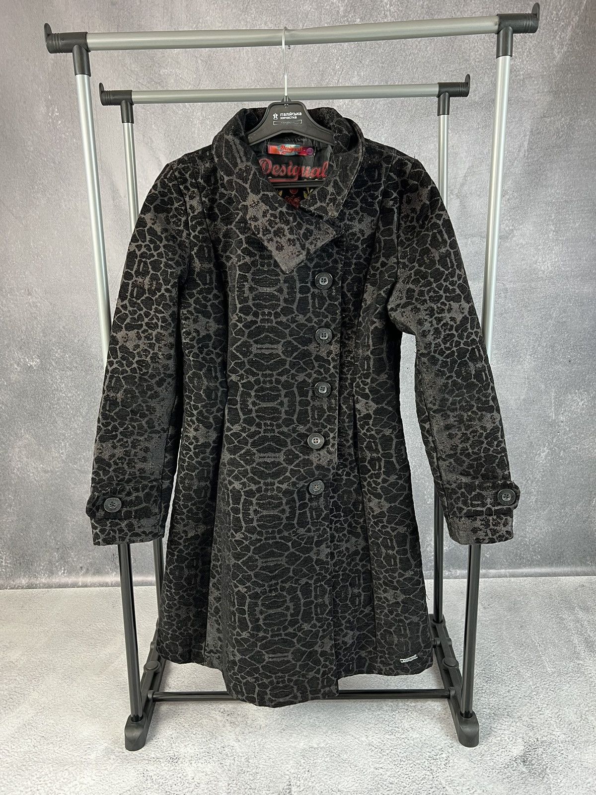 Desigual × Vintage Desigual black luxury coat Size XS / US 0-2 / IT 36-38 - 1 Thumbnail