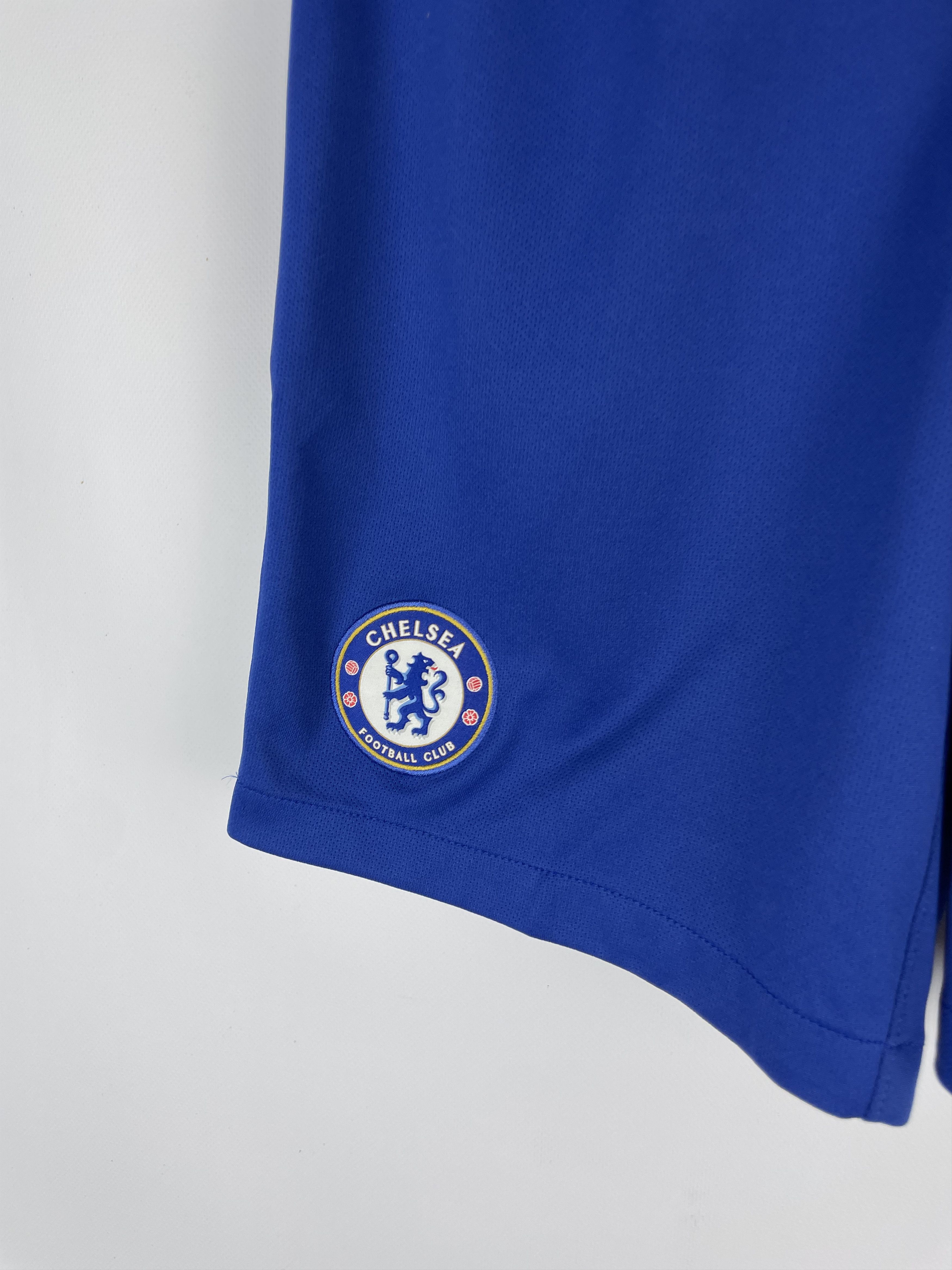 Chelsea Soccer Vintage Nike shorts Chelsea Size US 30 / EU 46 - 4 Thumbnail