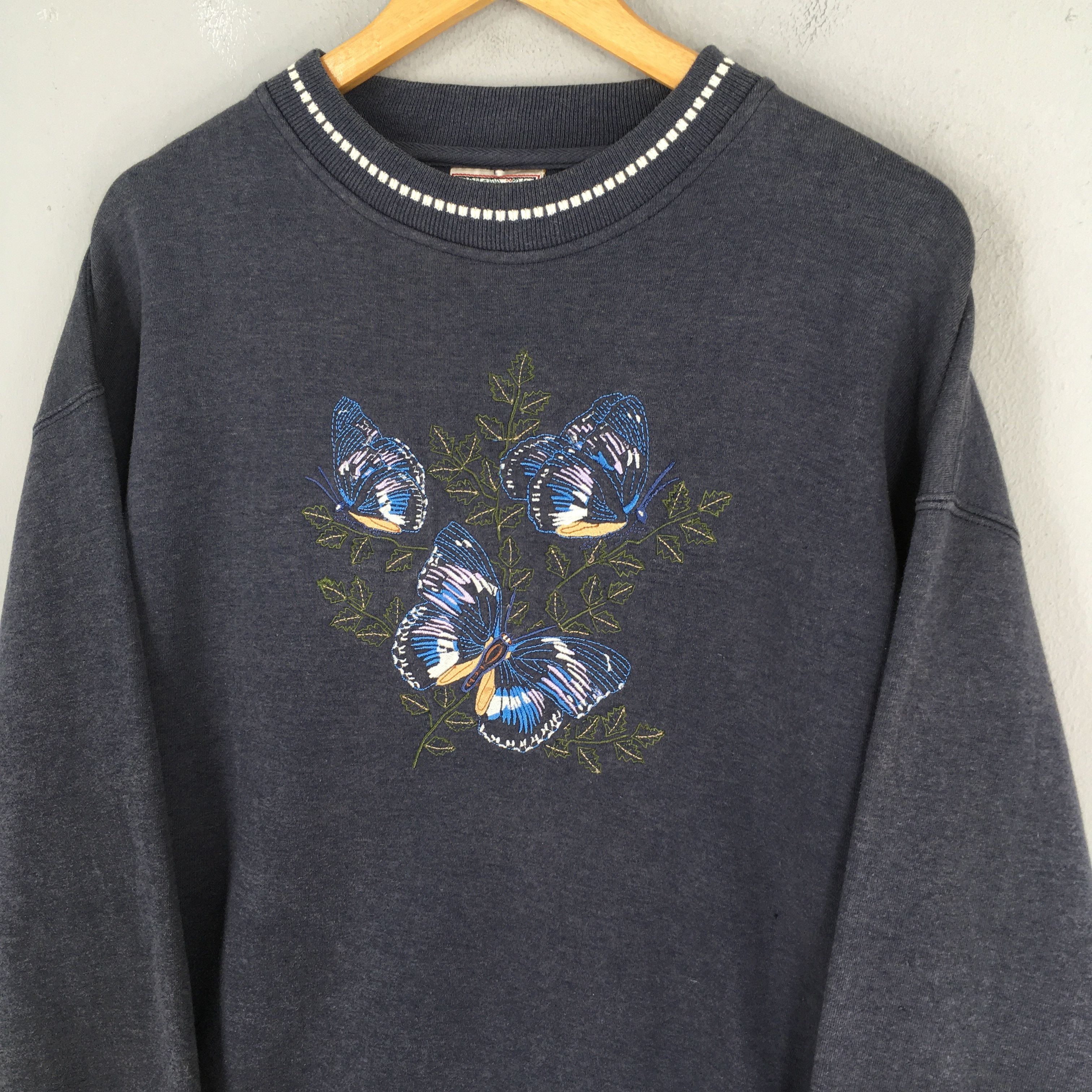 Habitat Vintage Aesthetic Butterfly Beautiful Sweatshirt XLarge Size US XL / EU 56 / 4 - 3 Thumbnail
