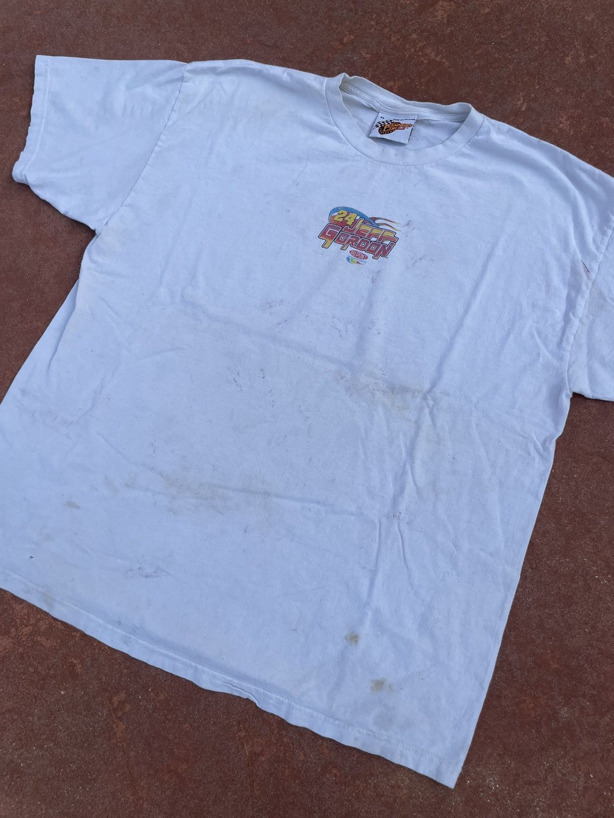 NASCAR Vintage Y2K 03 Jeff Gordon Flames NASCAR Racing Faded Tee Size US XL / EU 56 / 4 - 5 Thumbnail