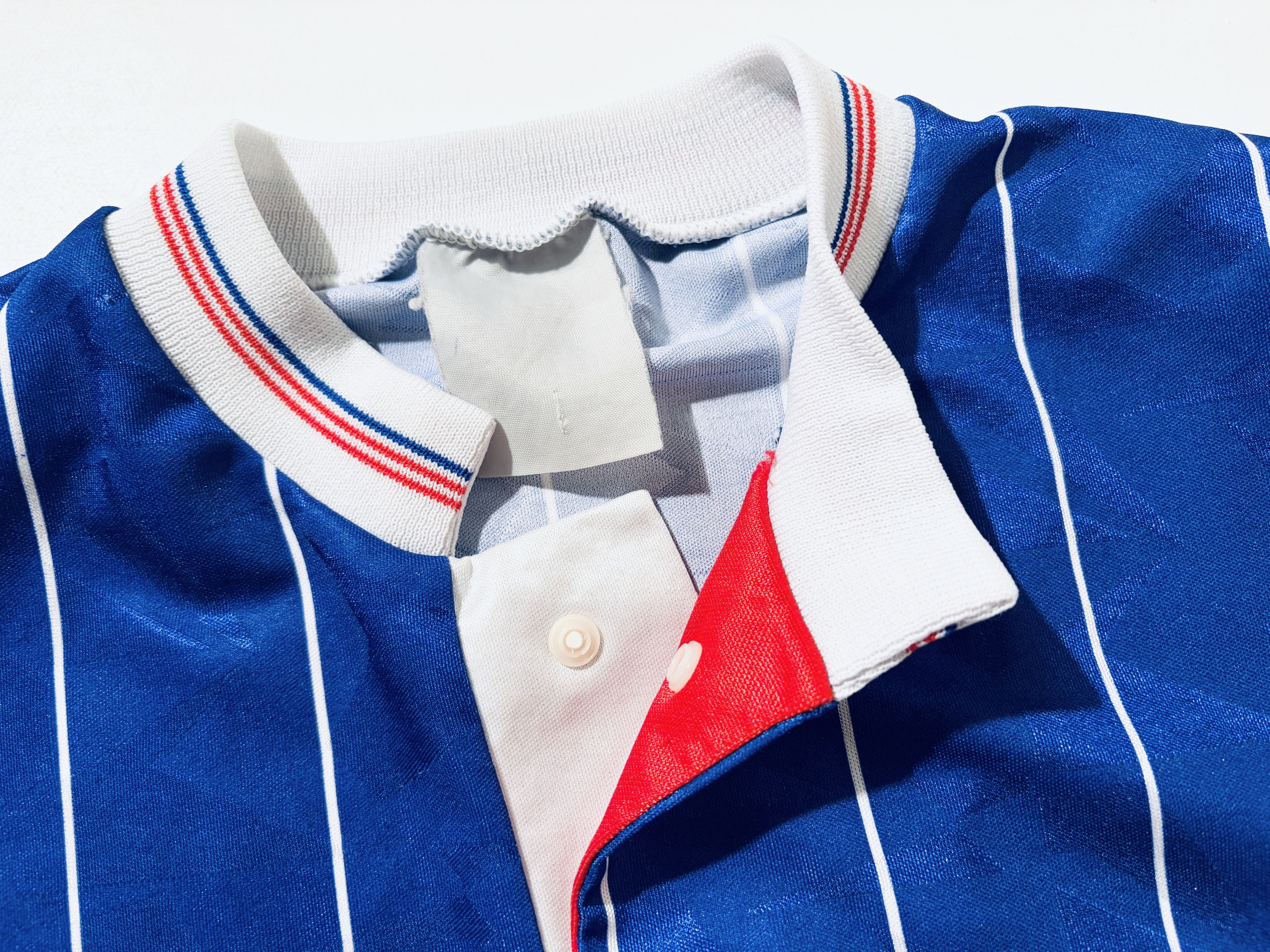 Umbro Ajax Away Umbro Template Football Shirt 1989 - 1990 Size US L / EU 52-54 / 3 - 6 Thumbnail