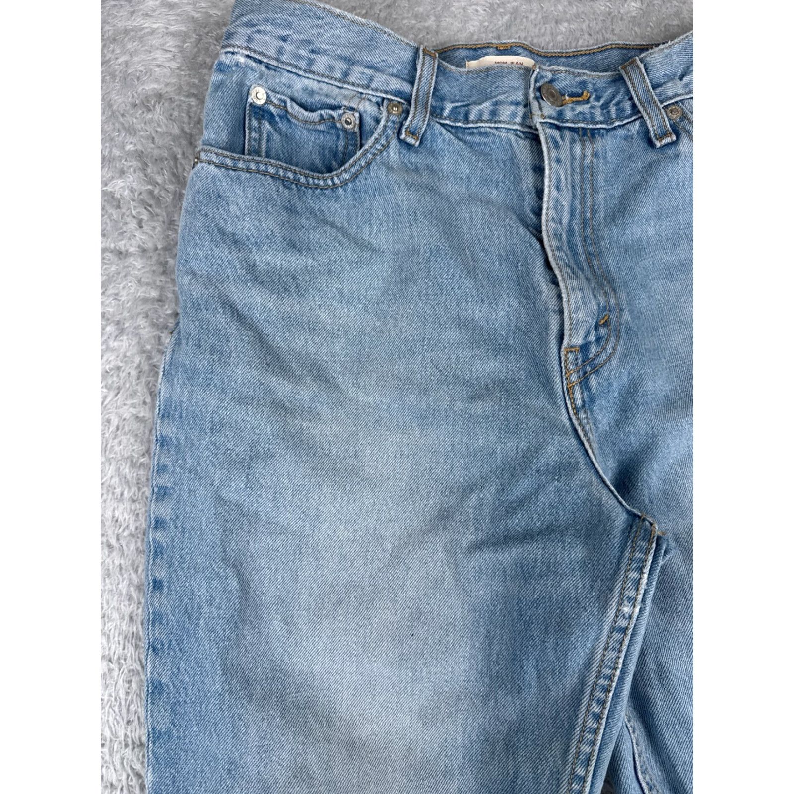 Levi's Levi's Jeans Women 29x26 5-Pocket Denim Light Wash Blue Premium Mom Style 80s Distressed Stretch Vintage No Size 29" - 4 Thumbnail