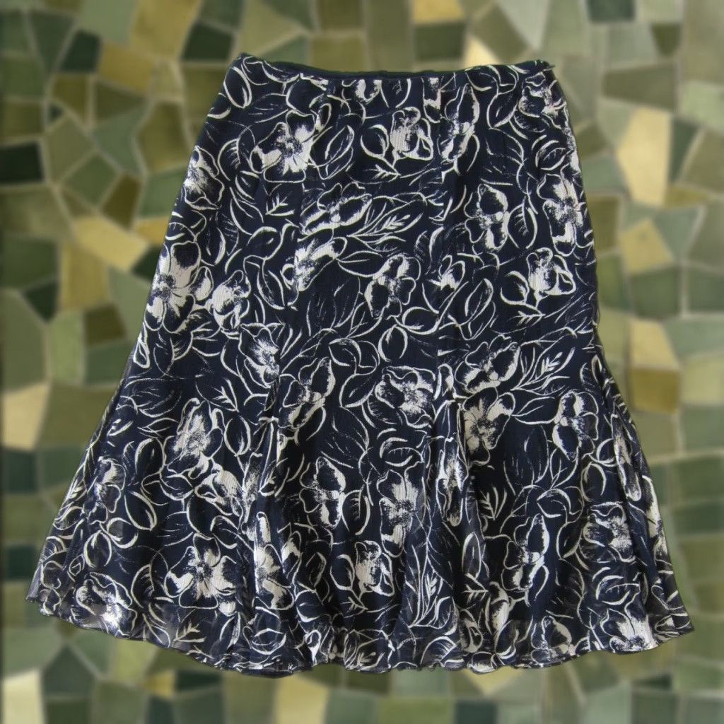 Ralph Lauren Ralph Lauren 100% Silk Black Ivory Floral Long Maxi A-Line Skirt Women 12P Size 34" / US 12 / IT 48 - 1 Thumbnail