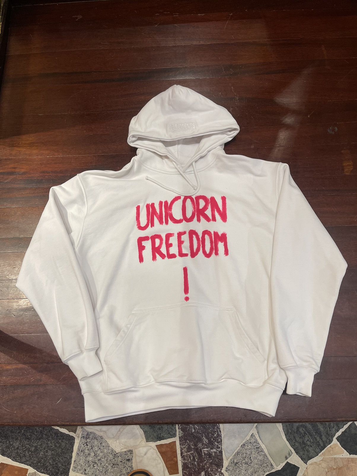 image of Vetements Unicorn Freedom Hoodie in White, Men's (Size XS)