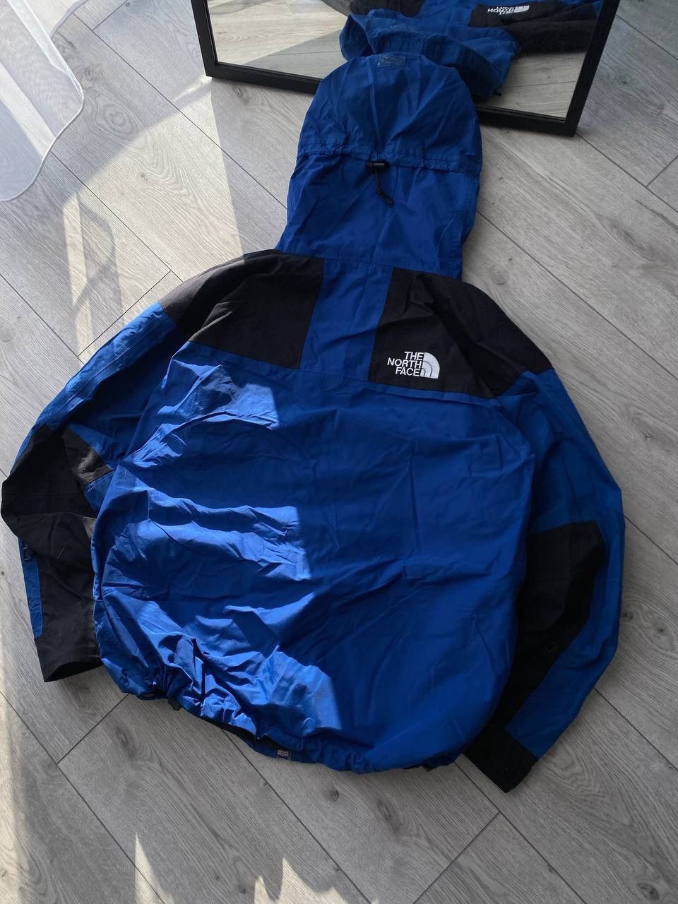 The North Face Vintage The North Face Hyvent Waterproof Jacket M Size US M / EU 48-50 / 2 - 4 Thumbnail