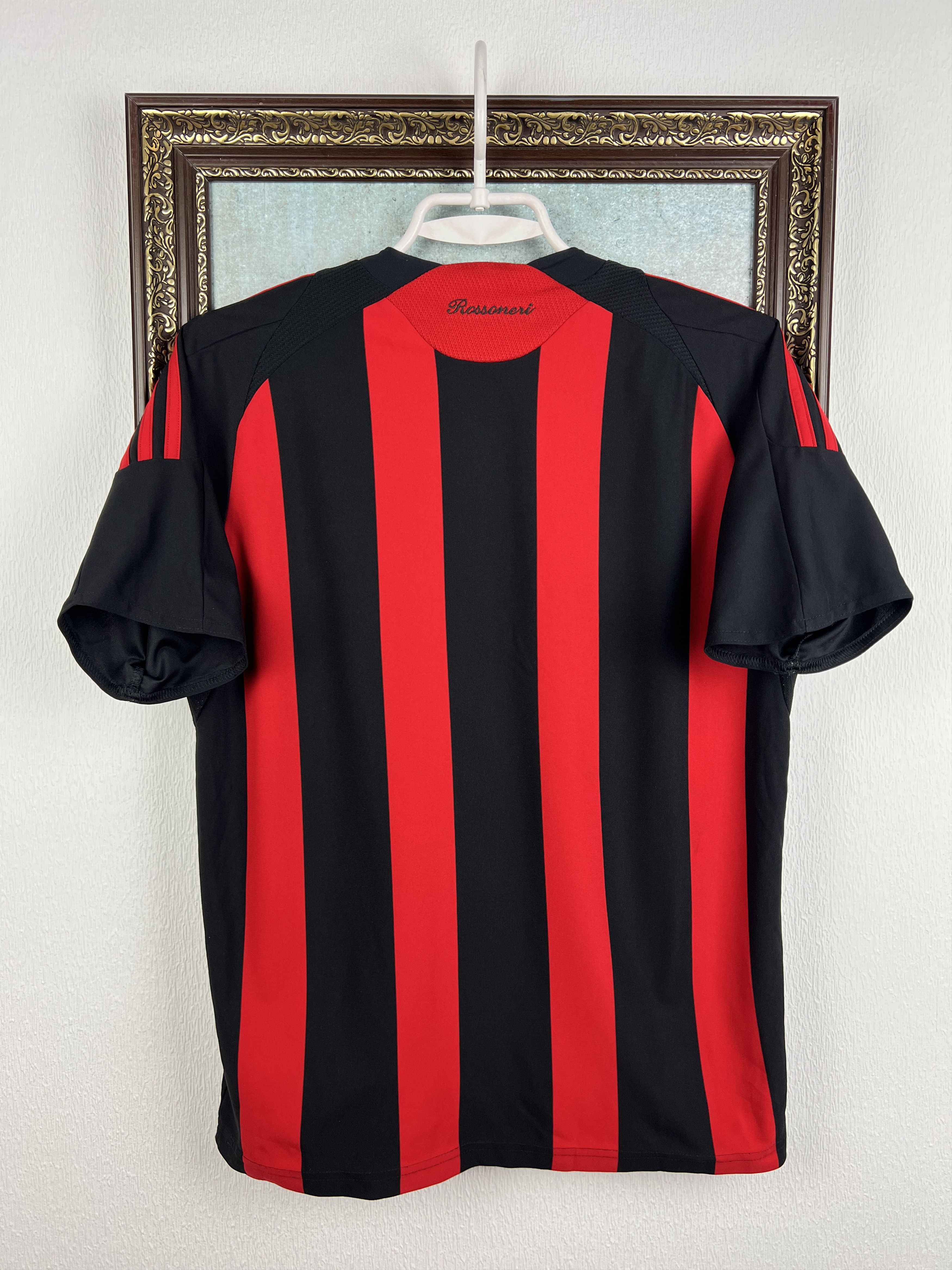 Adidas AC Milan football shirt Soccer Maglia Jersey Size Boys L Size US XXS / EU 40 - 9 Thumbnail