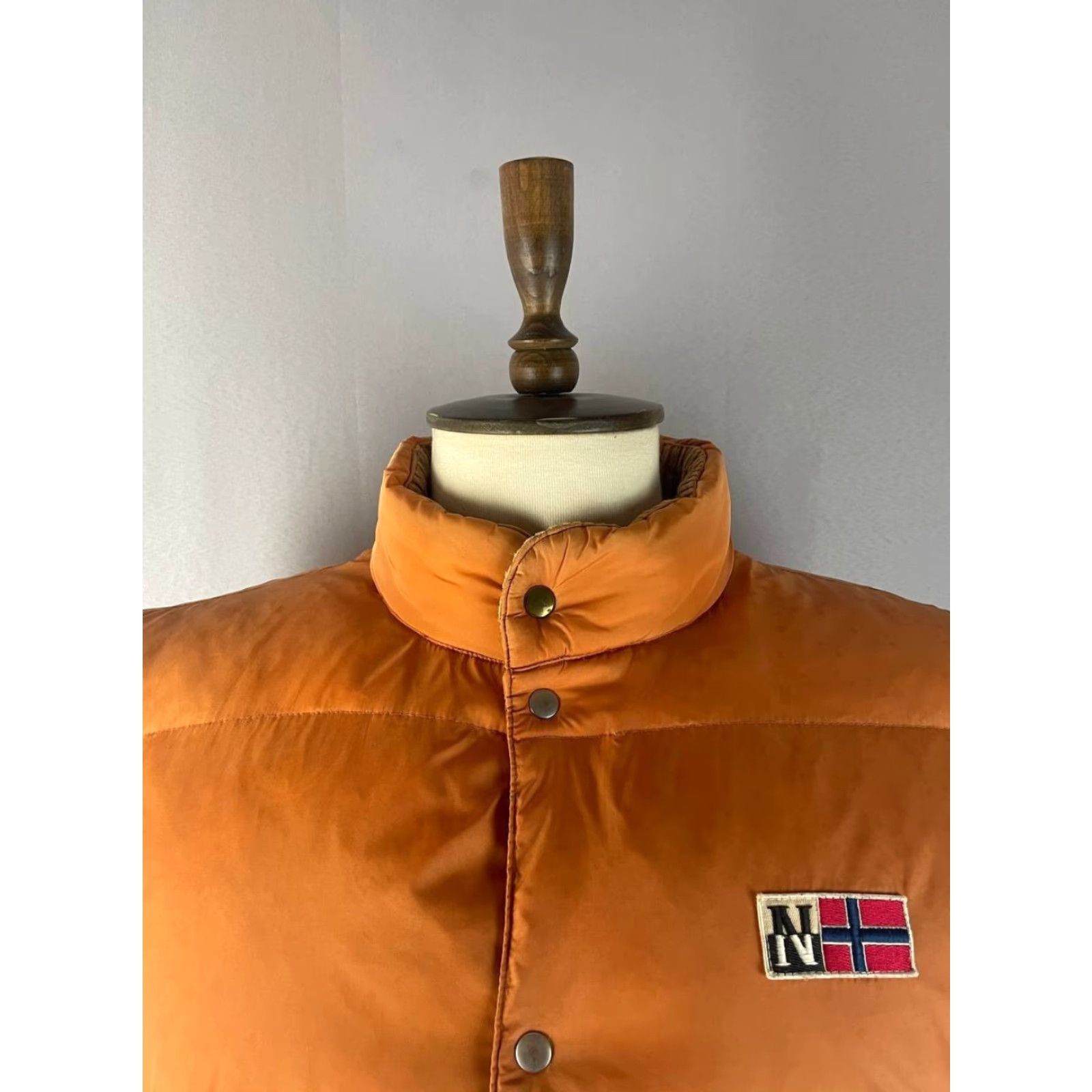 Napapijri Napapijri Vest Down Puffer Napapijri Men XL Orange Polyamide Sleeveless Full Zip Vest Size US XL / EU 56 / 4 - 4 Thumbnail