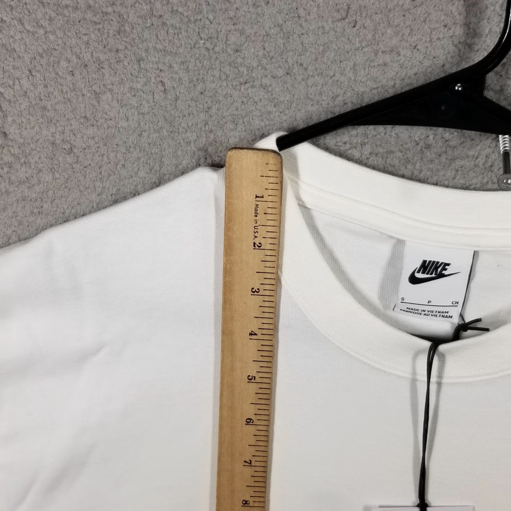 Nike Nike Graphic Tee Men's Small White "Since Day One" Fire Print T-Shirt FJ9170-100 Size US S / EU 44-46 / 1 - 7 Thumbnail