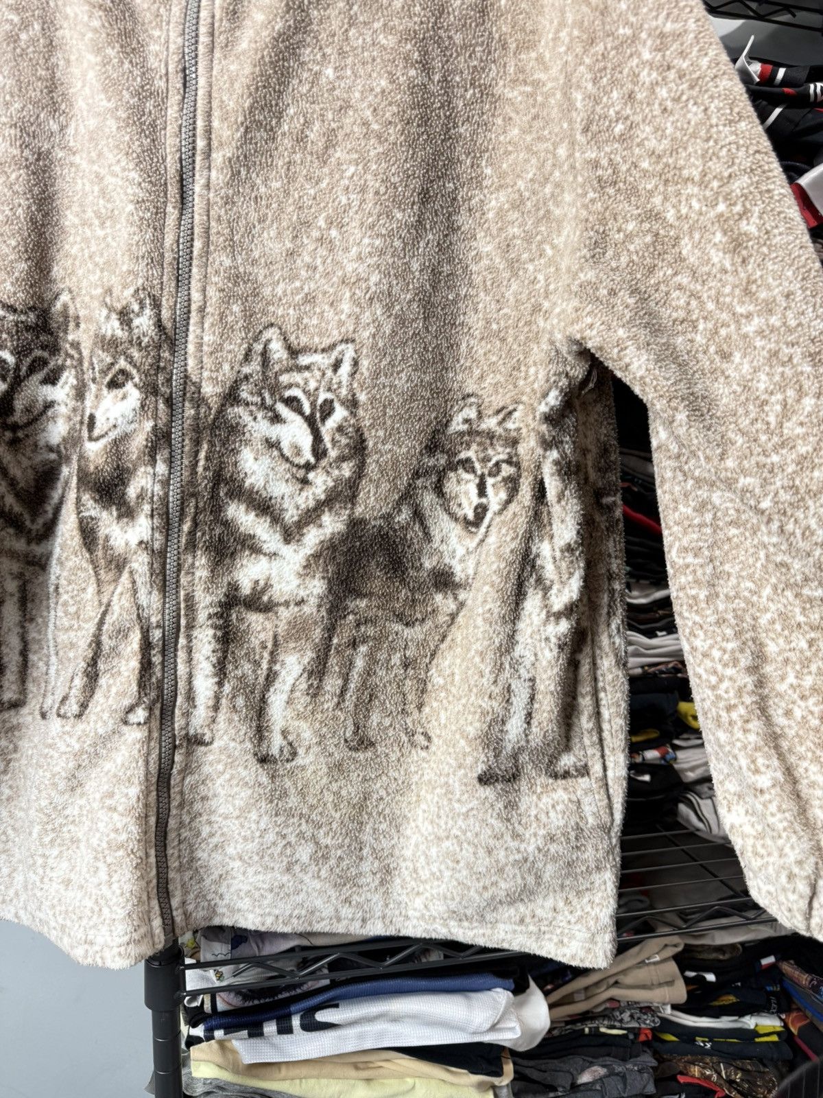 Vintage Vintage Wolf Fleece Jacket Supreme Style Print All Over Size US M / EU 48-50 / 2 - 4 Thumbnail