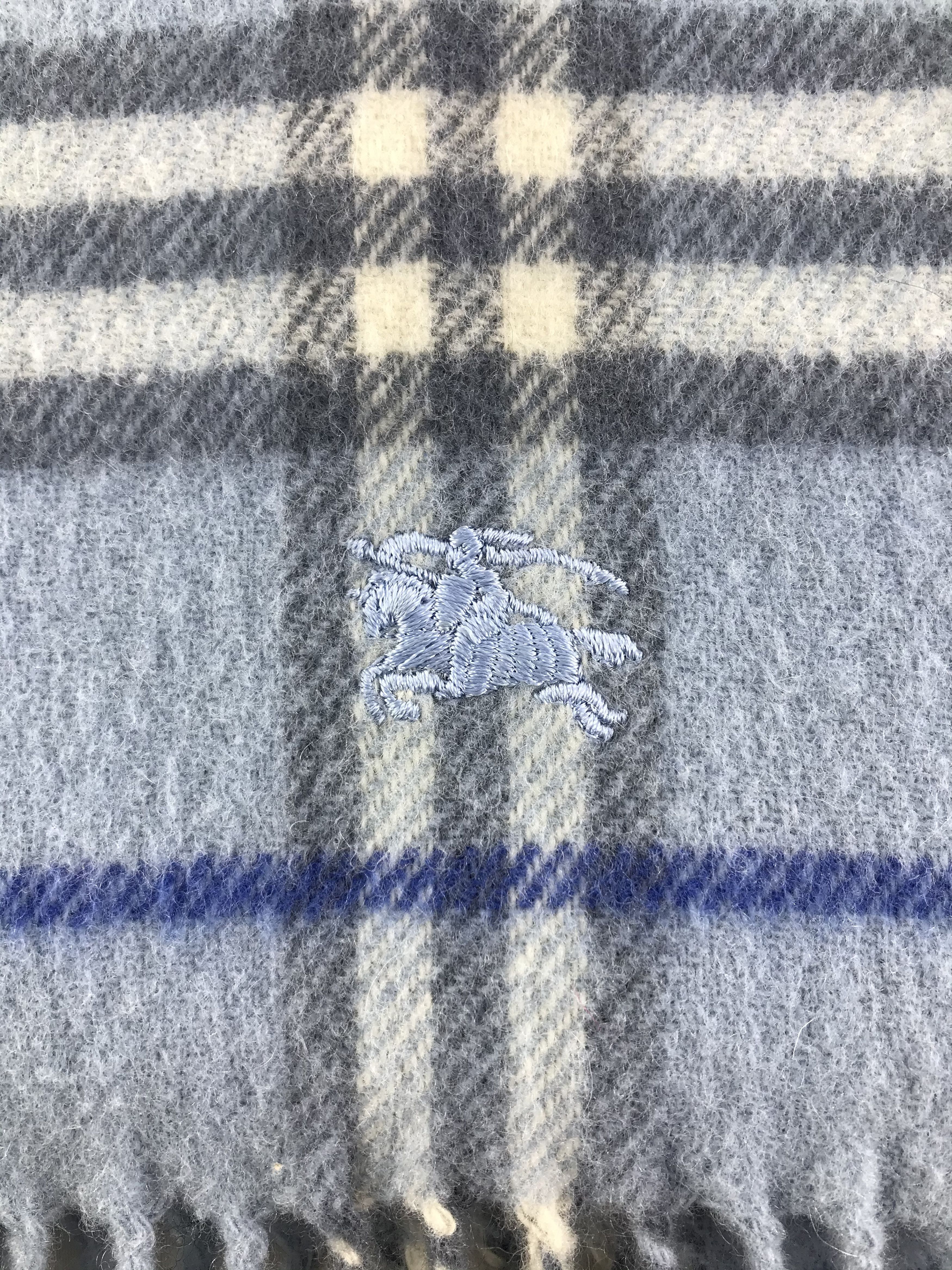 Burberry Vintage Burberry Scarf/Muffler/Neckwear MF1359 Size ONE SIZE - 4 Thumbnail