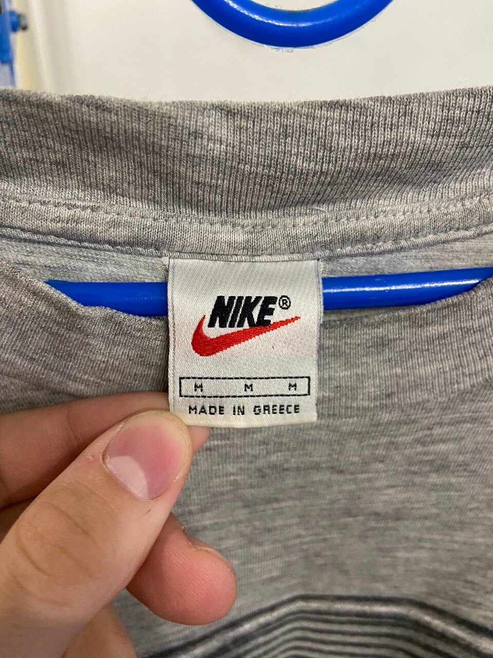 Nike × Vintage Vintage Nike Center Logo T shirt Size US M / EU 48-50 / 2 - 7 Thumbnail