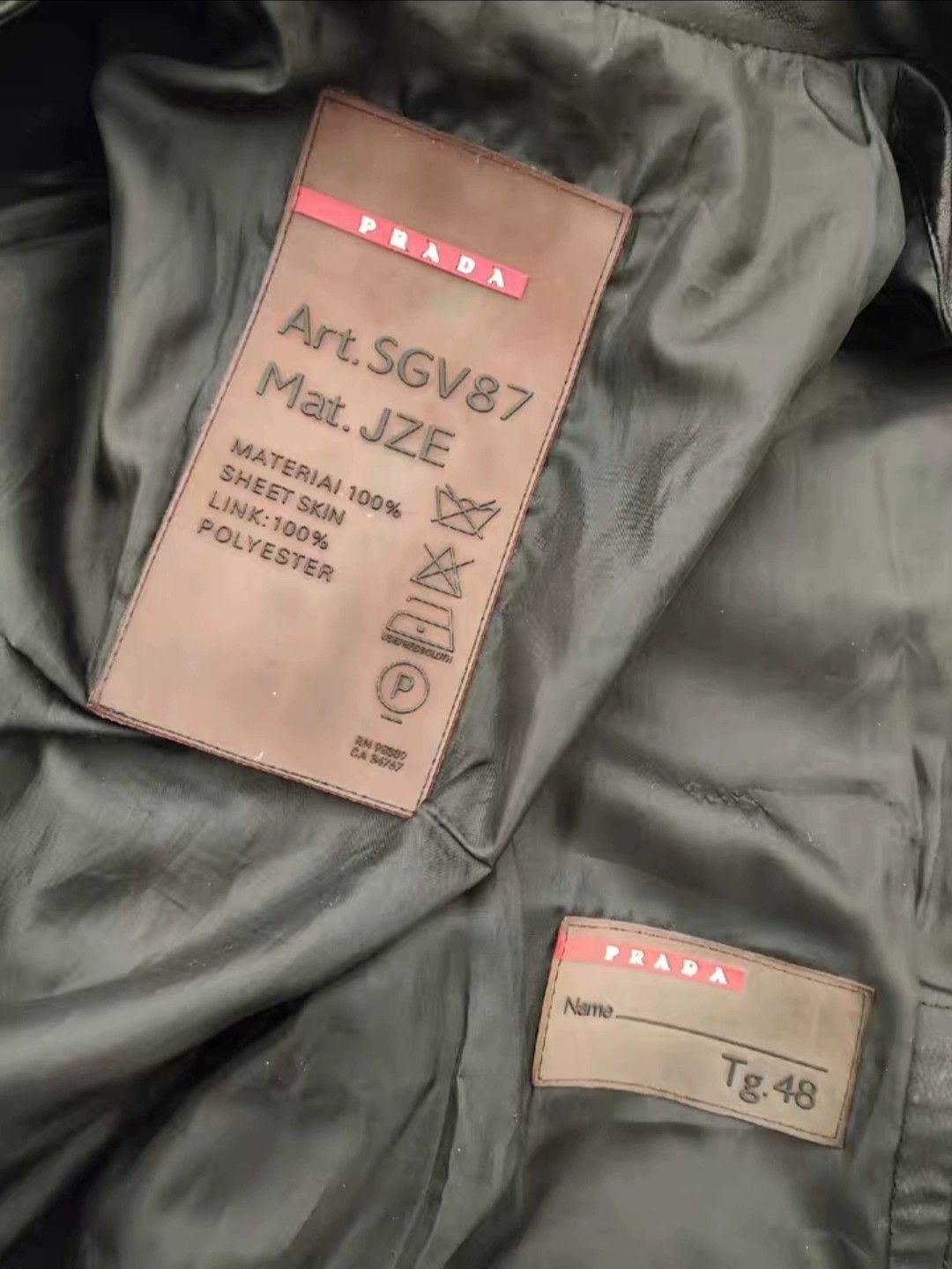 Prada 90s Archive prada sport gore-tex lining leather jacket Size US M / EU 48-50 / 2 - 5 Thumbnail