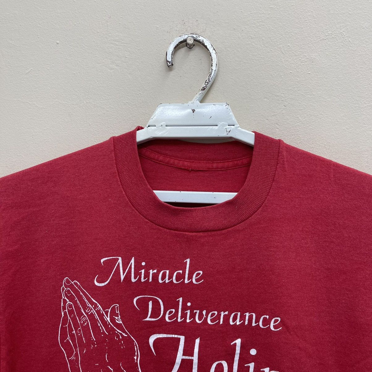Vintage Vintage 90s Jesus T-Shirt Miracle Deliveranch Church Size US L / EU 52-54 / 3 - 3 Thumbnail