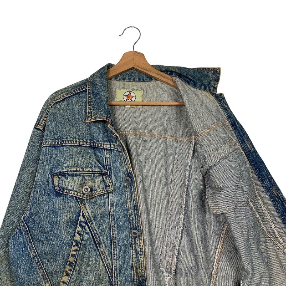 Japanese Brand Vintage CLUB & TEAM Blue Way Company Denim Jacket #2575-C116 Size US M / EU 48-50 / 2 - 10 Thumbnail