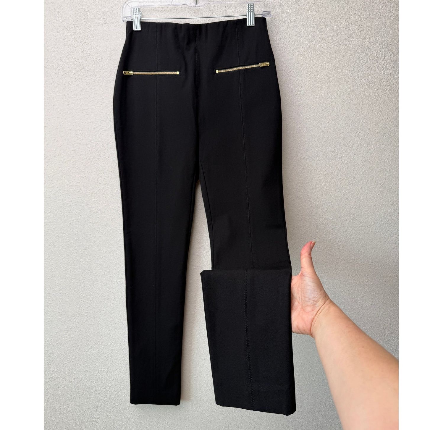 Rag & Bone NWT Rag & Bone Annie Black Cropped Ponte Pants Gold Zip Size 26" / US 2 / IT 38 - 1 Thumbnail