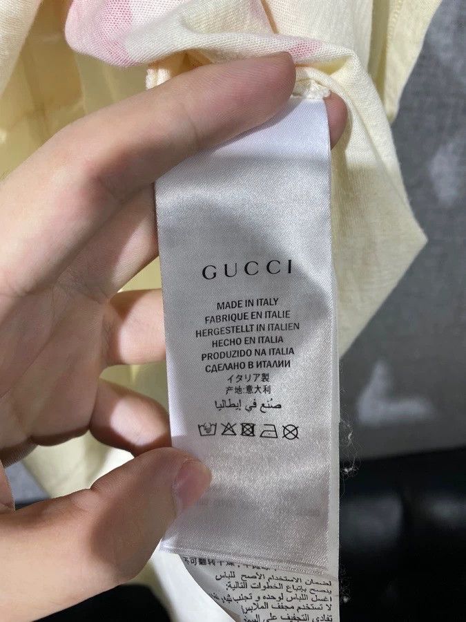 Gucci Gucci Shark T-shirt 2501-Nextarrow Size US XS / EU 42 / 0 - 6 Thumbnail