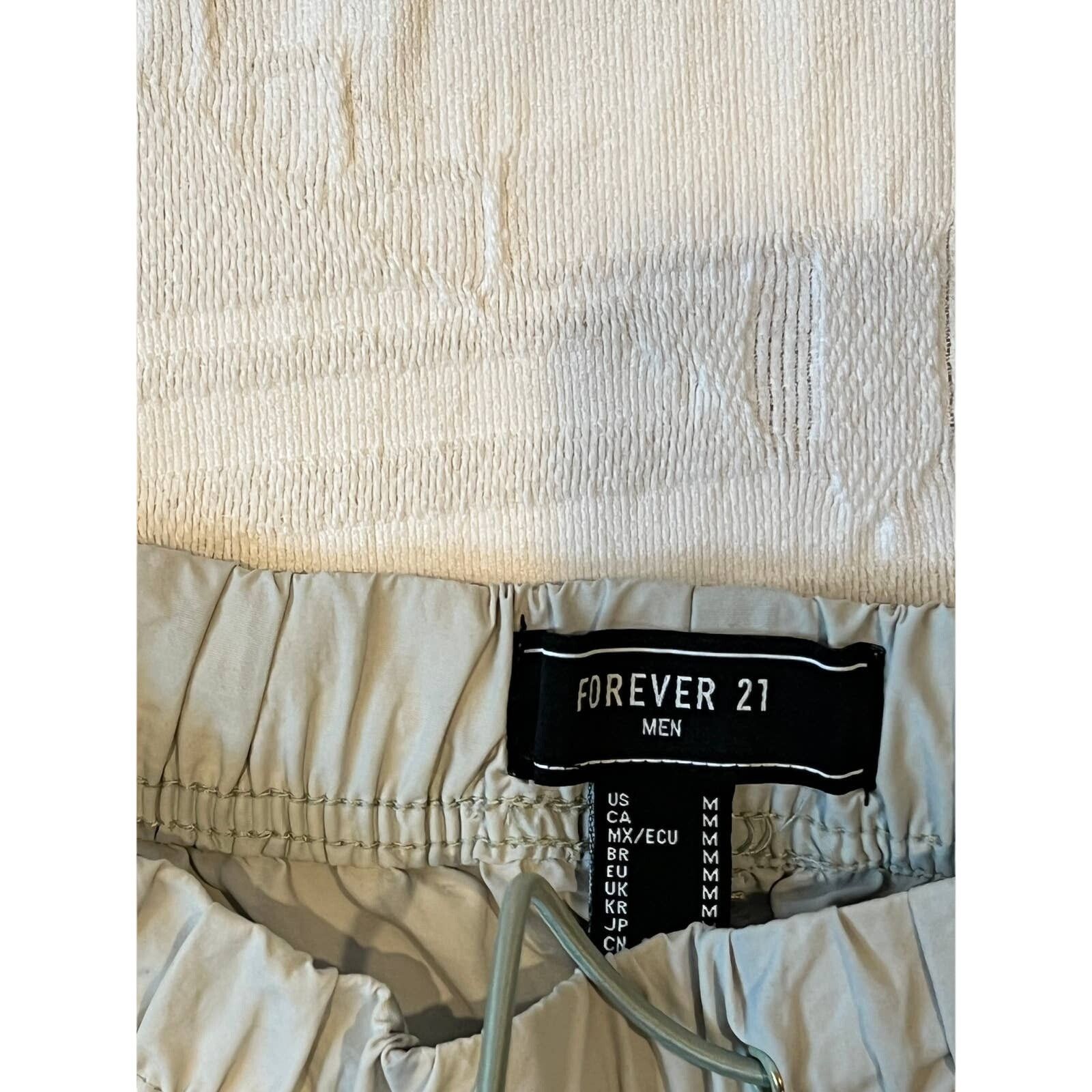 Hang Ten Forever 21 Swim Surf Casual Shorts Mens M Size US 34 / EU 50 - 2 Thumbnail