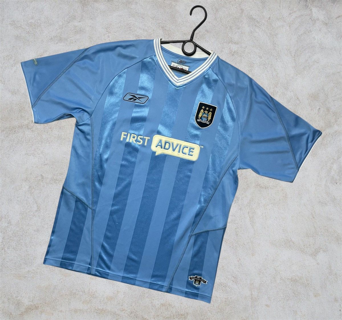 Reebok Manchester city soccer jersey reebok size m medium Size US M / EU 48-50 / 2 - 1 Thumbnail