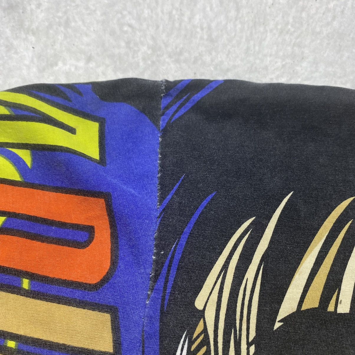 Anime Slamdunk Shohoku Vintage Tee Size US L / EU 52-54 / 3 - 7 Thumbnail
