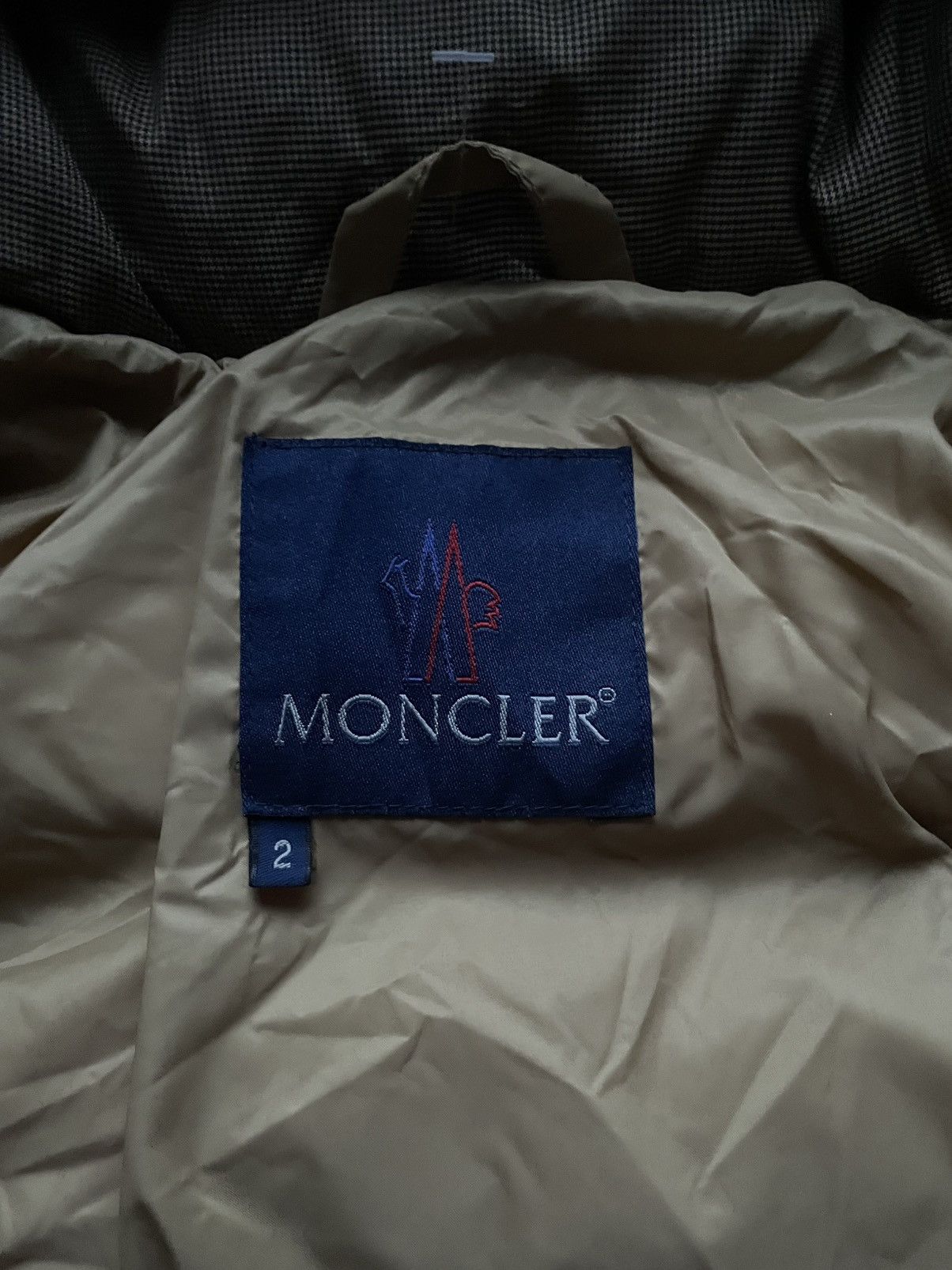 Moncler Moncler Down Puffer Jacket with Belt – Brown – Size 2 Size M / US 6-8 / IT 42-44 - 5 Thumbnail