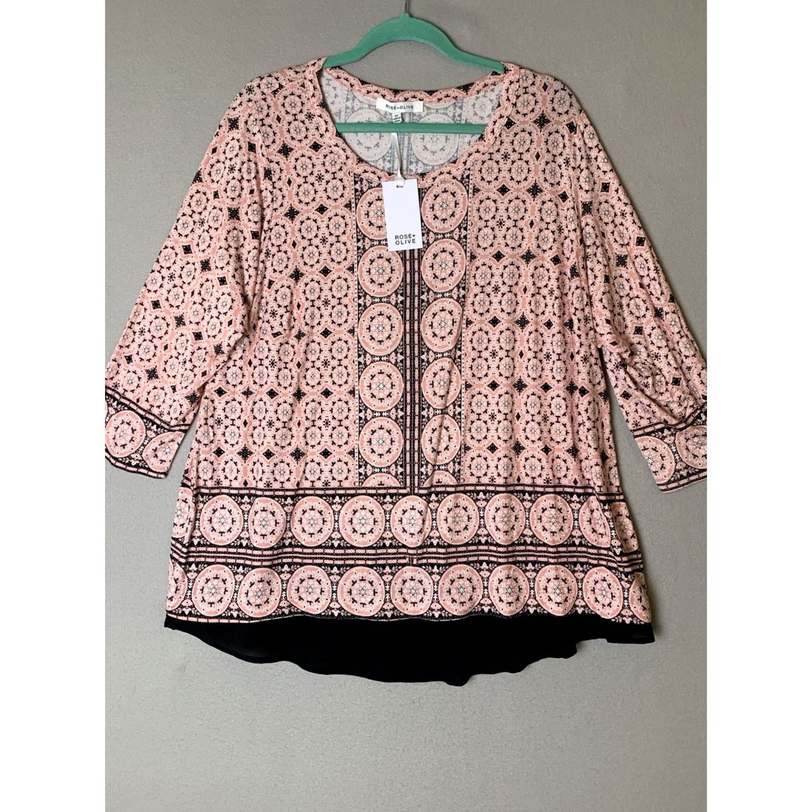Vintage Rose + Olive Top Womens 2X Pink Boho Geometric Artsy 3/4 Sleeve NWT Size XXL / US 16-18 / IT 52-54 - 2 Thumbnail