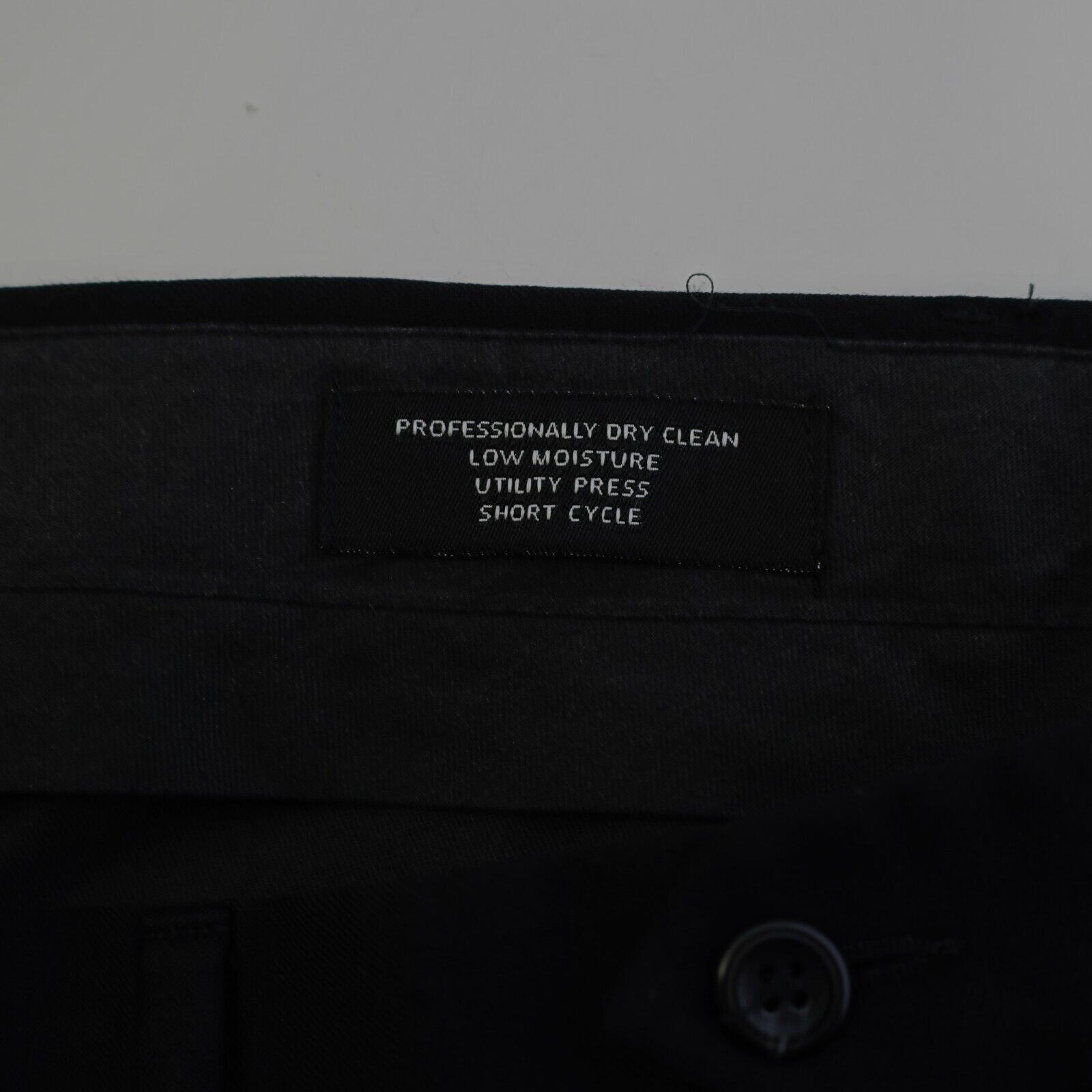 Jos. A. Bank Jos A Bank Wool Black 35/30 Pleated Cuffed Dress Pants Mid R Size 34R - 7 Thumbnail