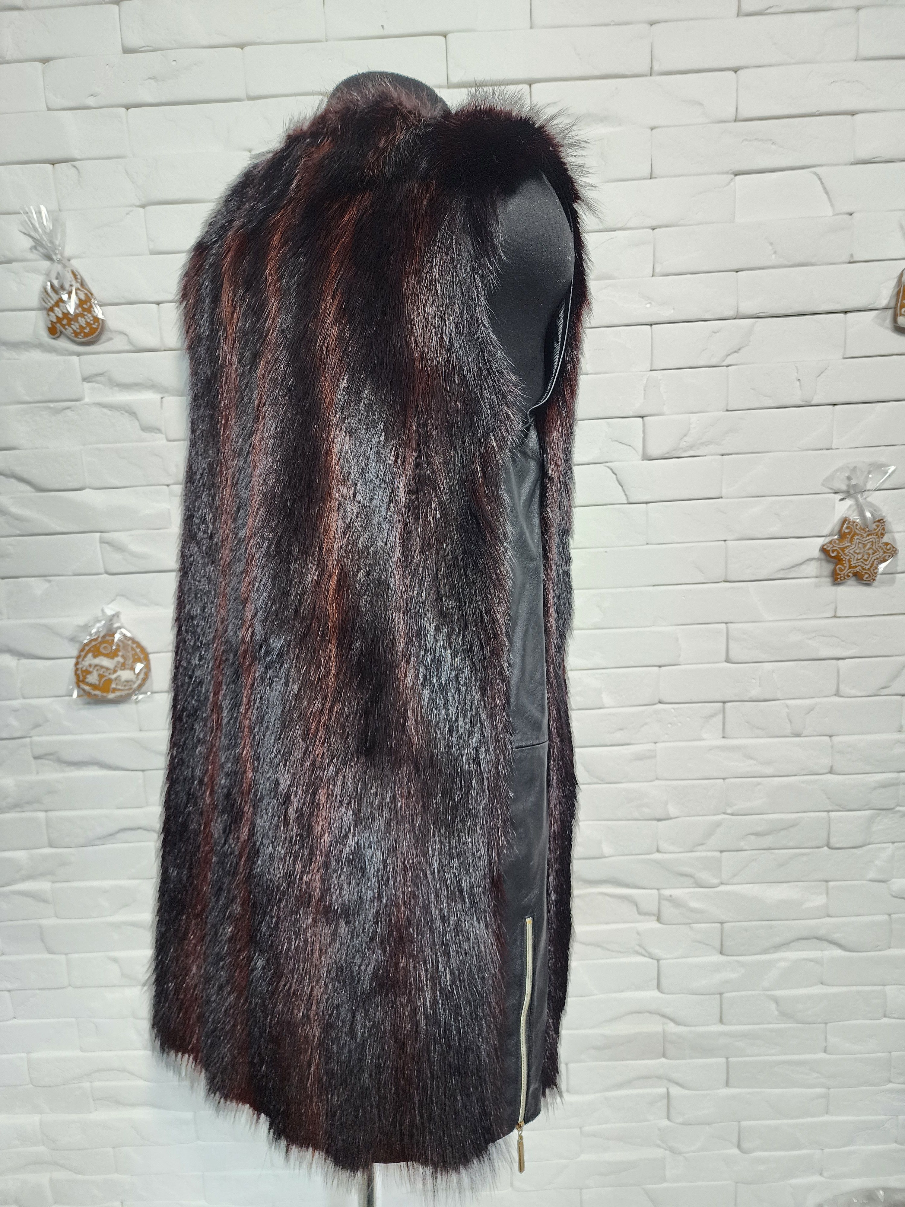Furla Fur Vest: Brown Leather Trim, Metal Zipper Size XL / US 12-14 / IT 48-50 - 5 Thumbnail