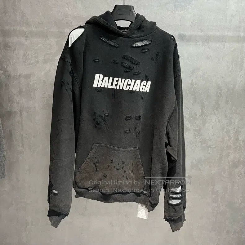 Balenciaga Balenciaga Black Print Crack Design Hole Crack Effect Size US S / EU 44-46 / 1 - 1 Thumbnail
