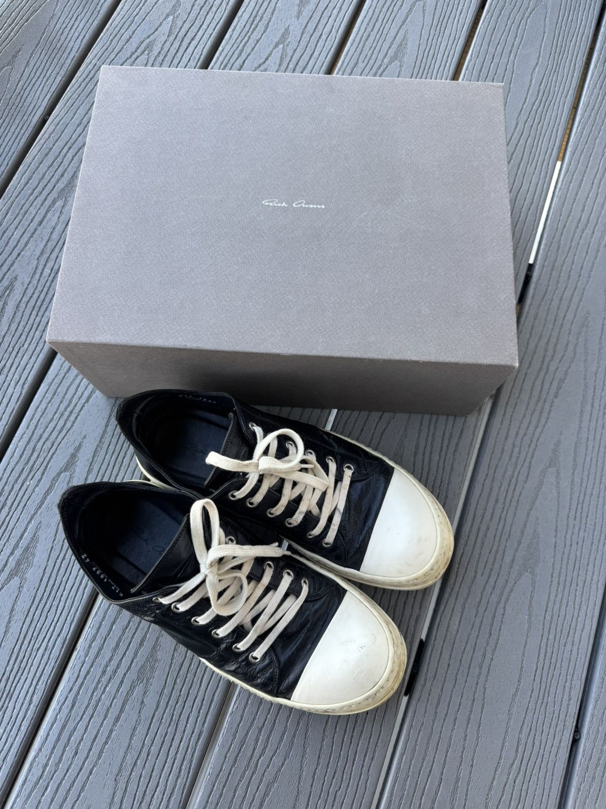 Rick Owens Rick Ownes Distressed Leather Mainline Sneaker Size US 8.5 / EU 41-42 - 8 Thumbnail