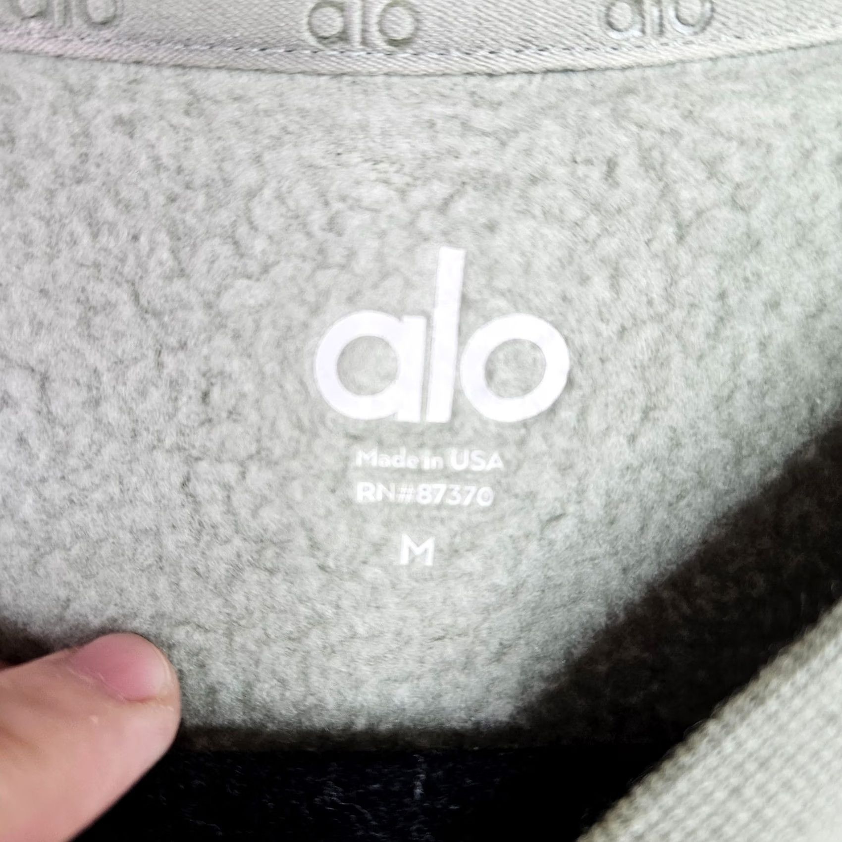 Alo ALO Sweatshirt Women’s M Sage Green Crewneck Pullover Activewear Cotton Polyester Fleece Logo Raglan Sleeve Regular Vintage No Size M / US 6-8 / IT 42-44 - 6 Thumbnail