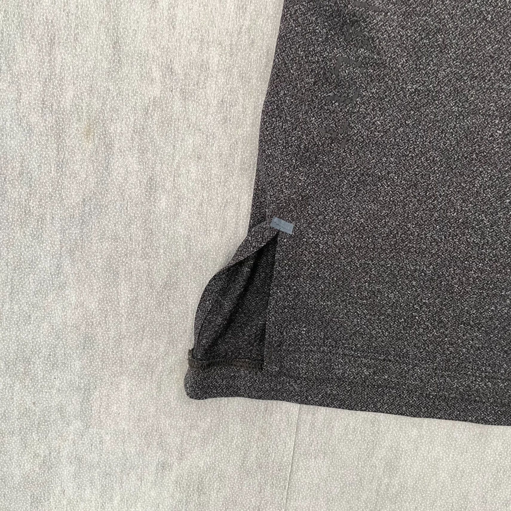 Lululemon Lululemon Shirt Mens Adult XL Gray All Terrain Short Sleeve Vents Gym Active Size US XL / EU 56 / 4 - 7 Thumbnail