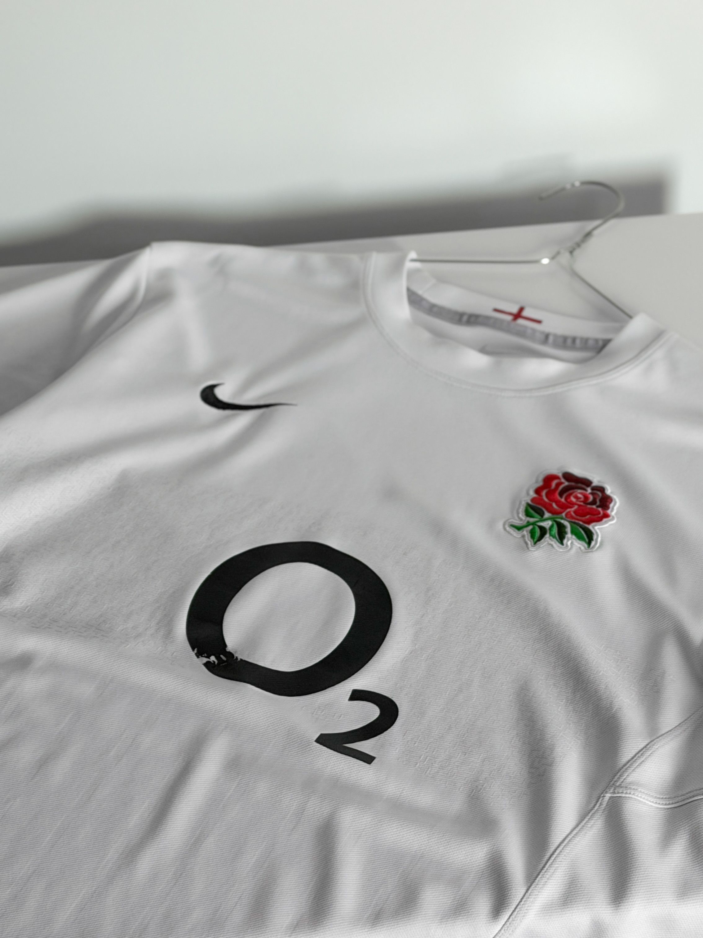 Nike Nike England Rugby Jersey O2 Red Rose Embroidered 2002–05’s Size US L / EU 52-54 / 3 - 8 Thumbnail