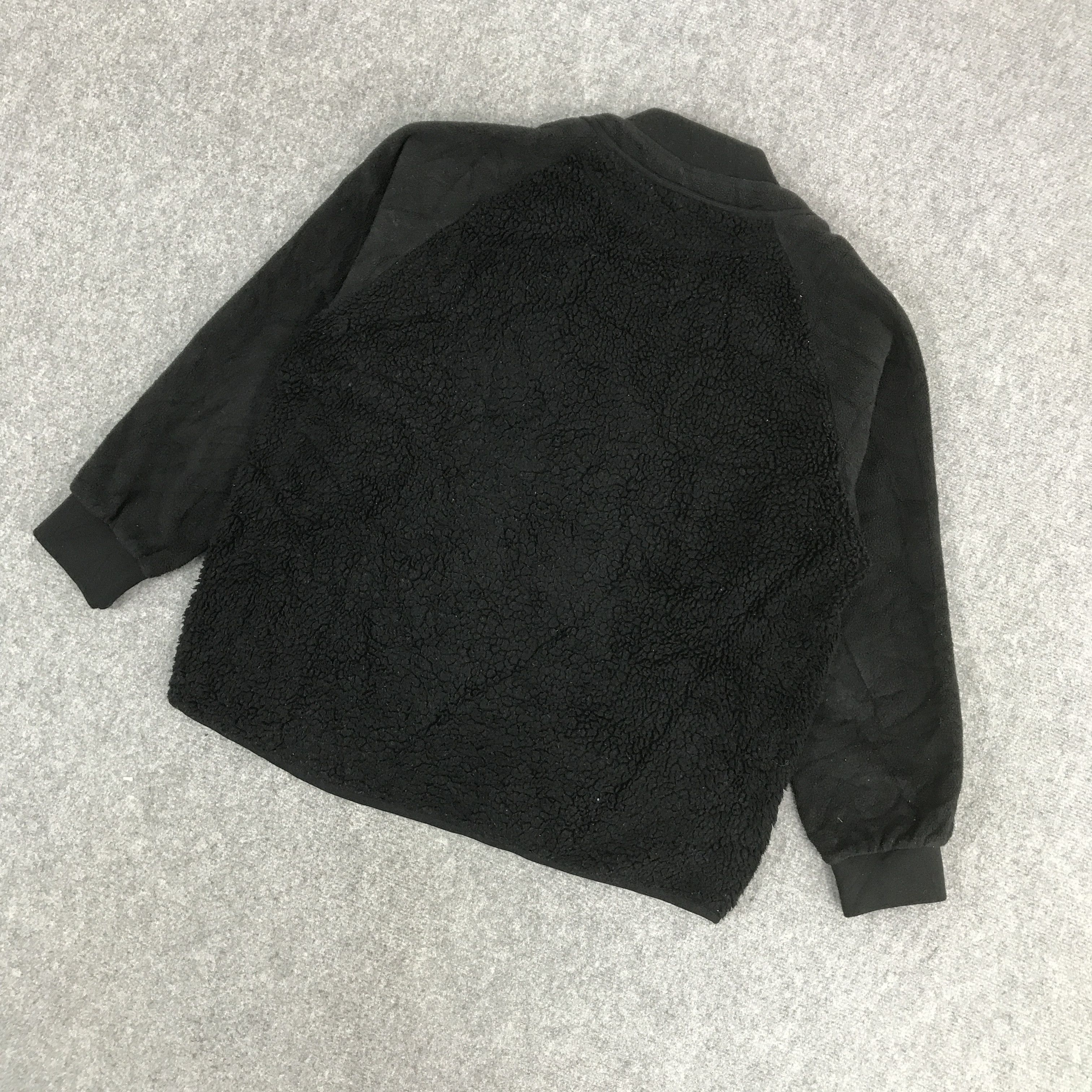 Uniqlo × White Mountaineering UNIQLO x WHITE MOUNTAINEERING FLEECE HALF BUTTON JACKET Size US L / EU 52-54 / 3 - 6 Thumbnail