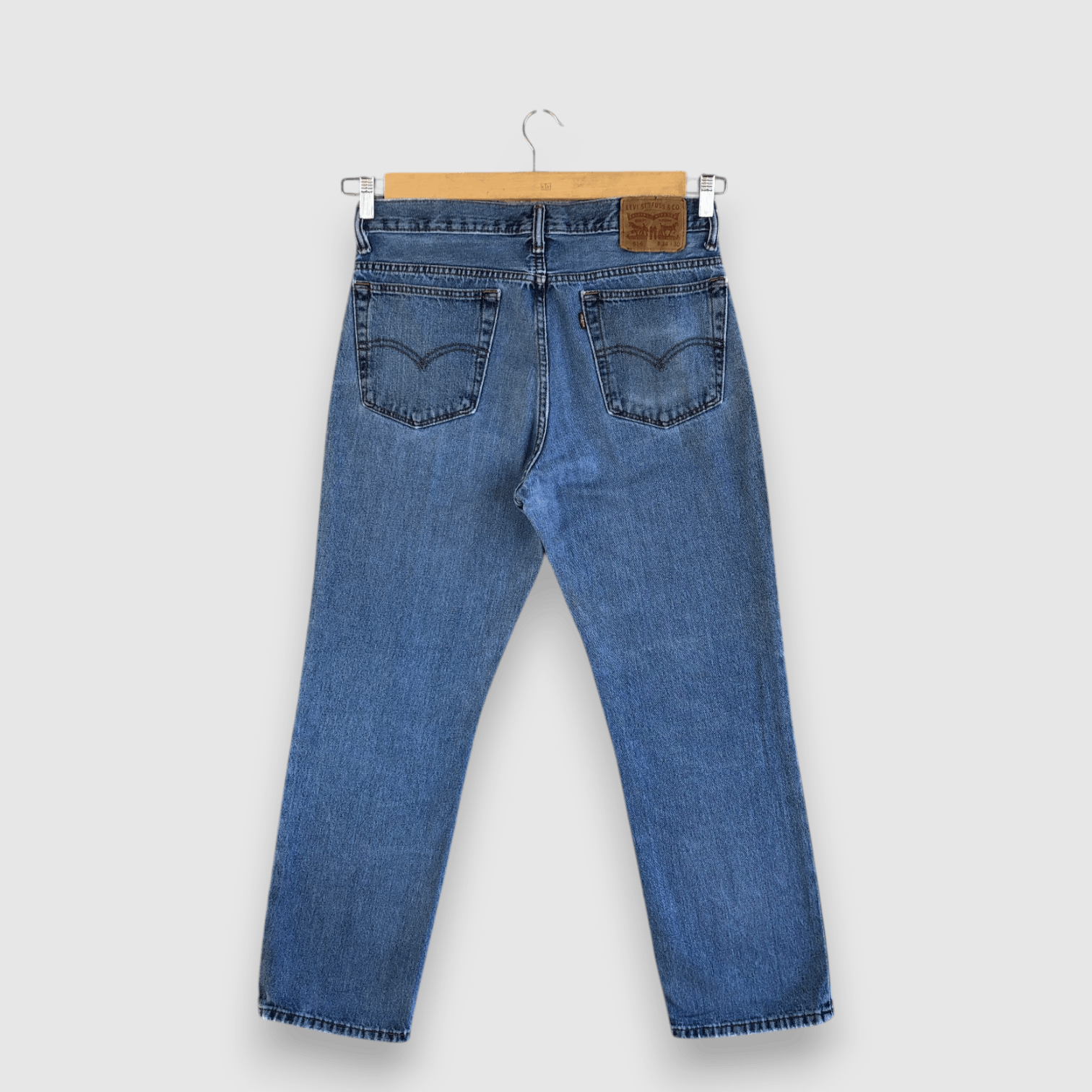 Levi's Vintage Y2K Levis 516 Faded Jeans Levi's Light Wash Denim Size US 32 / EU 48 - 2 Thumbnail
