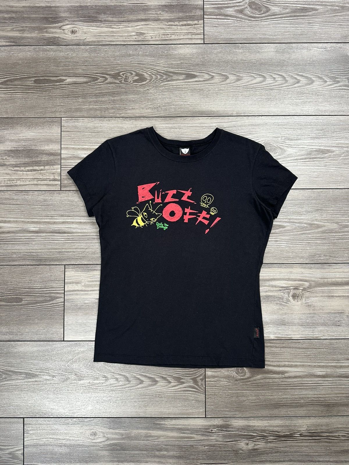 Vintage Vintage Y2K Emily The Strange “Buzz Off” Comic T Shirt Size M / US 6-8 / IT 42-44 - 1 Thumbnail