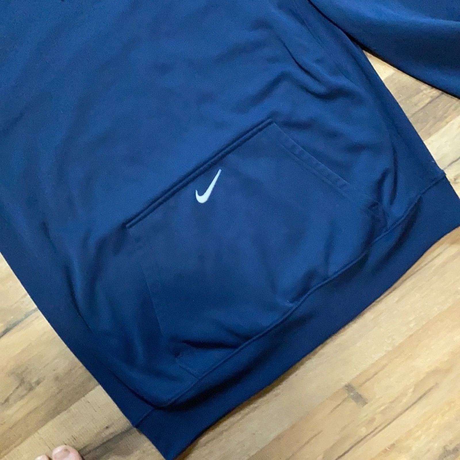 Nike Y2K Nike center swoosh Therma-Fit hoodie Size US L / EU 52-54 / 3 - 3 Thumbnail